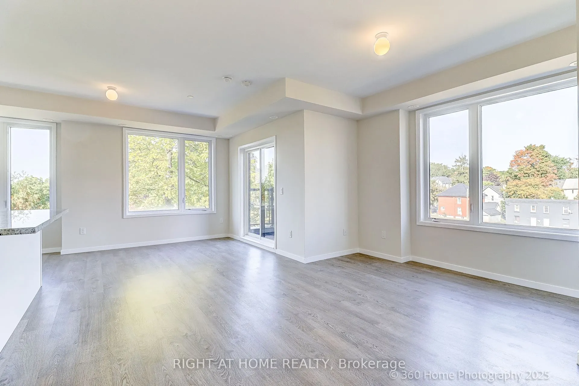 200 Alex Gardner Circle, #28