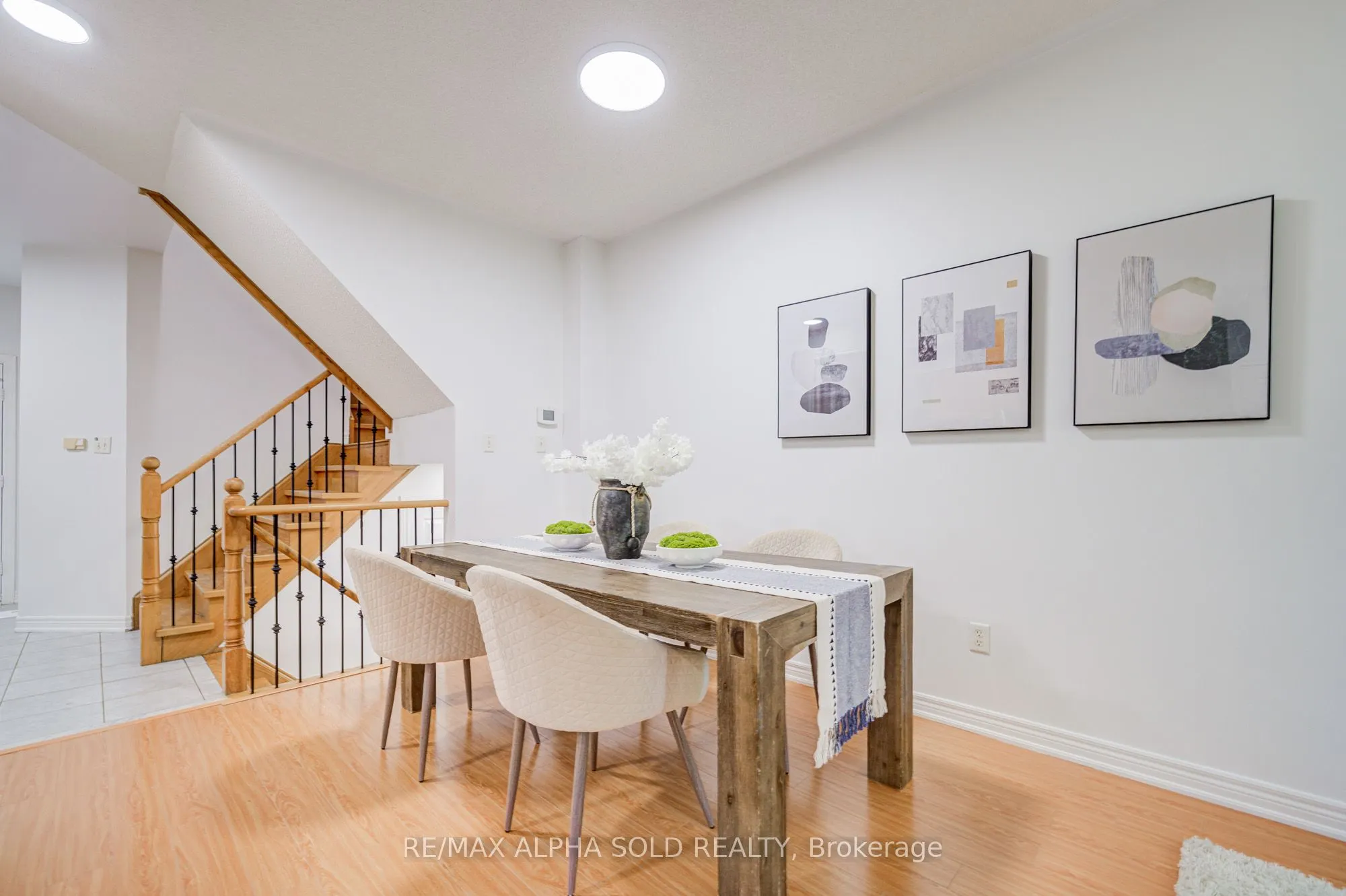 8 Forestwood Street