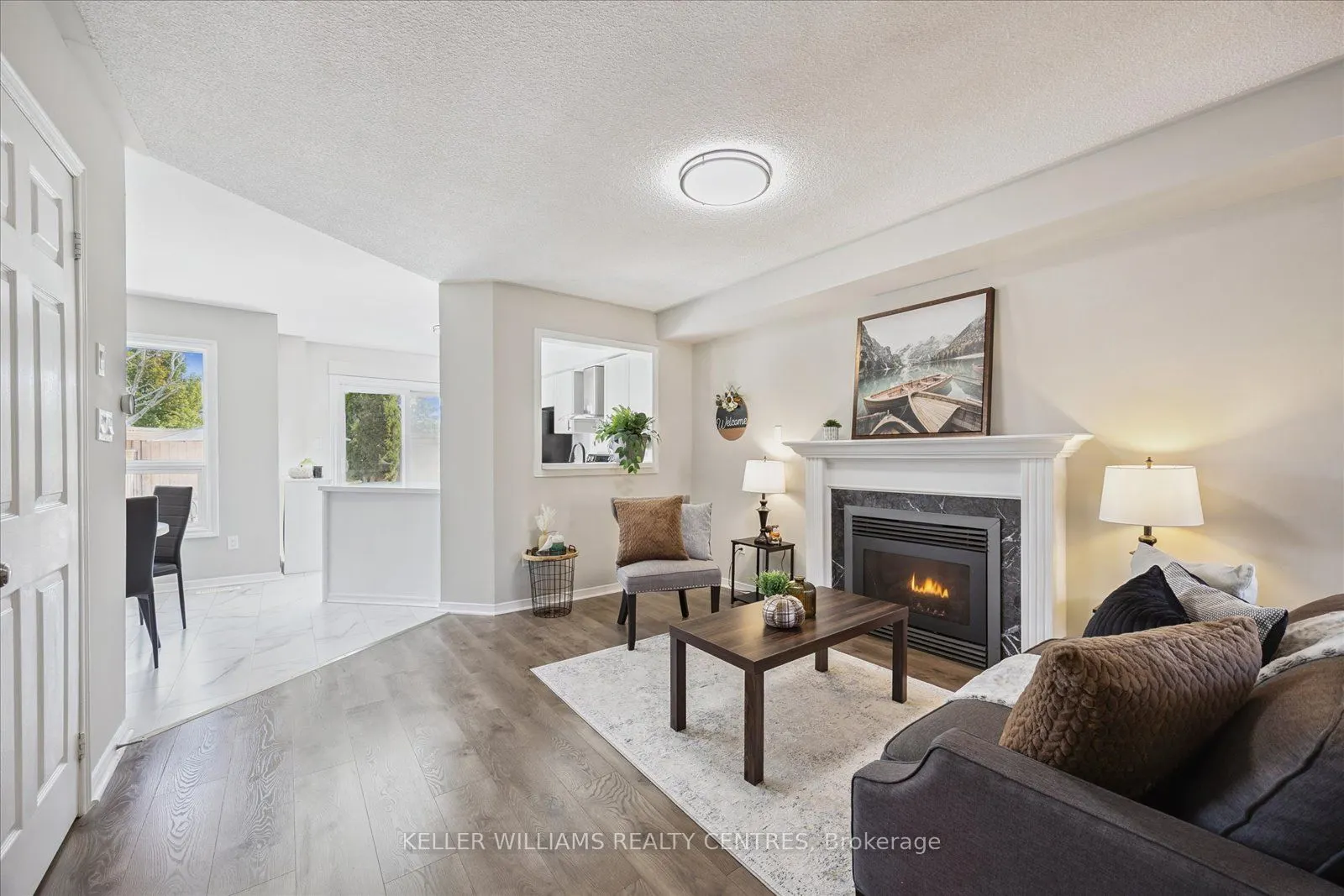 697 Walpole Crescent