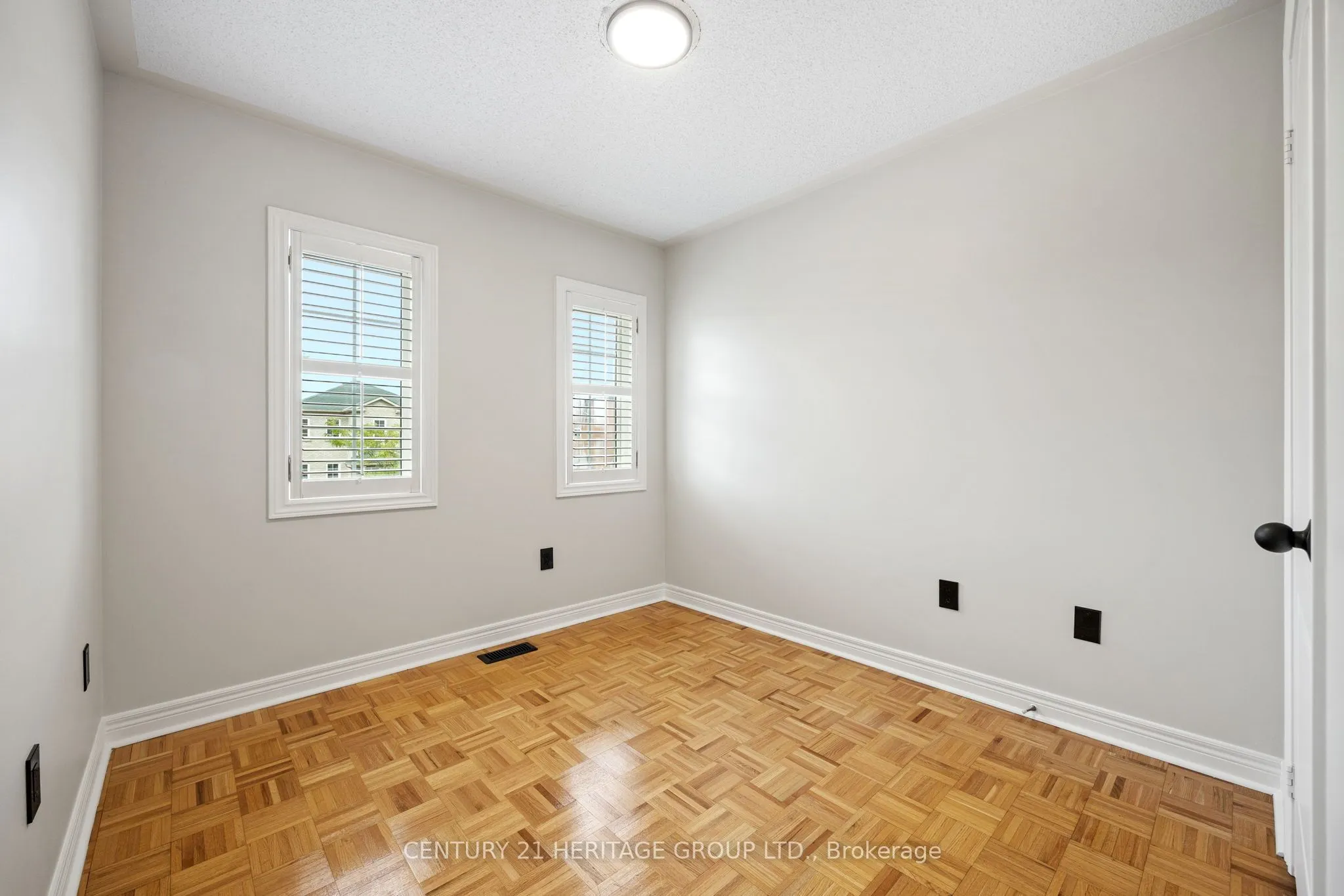 25 Wildberry Crescent