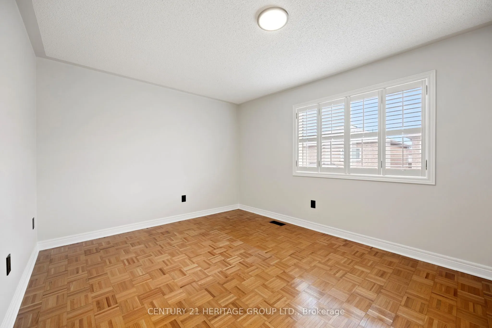 25 Wildberry Crescent