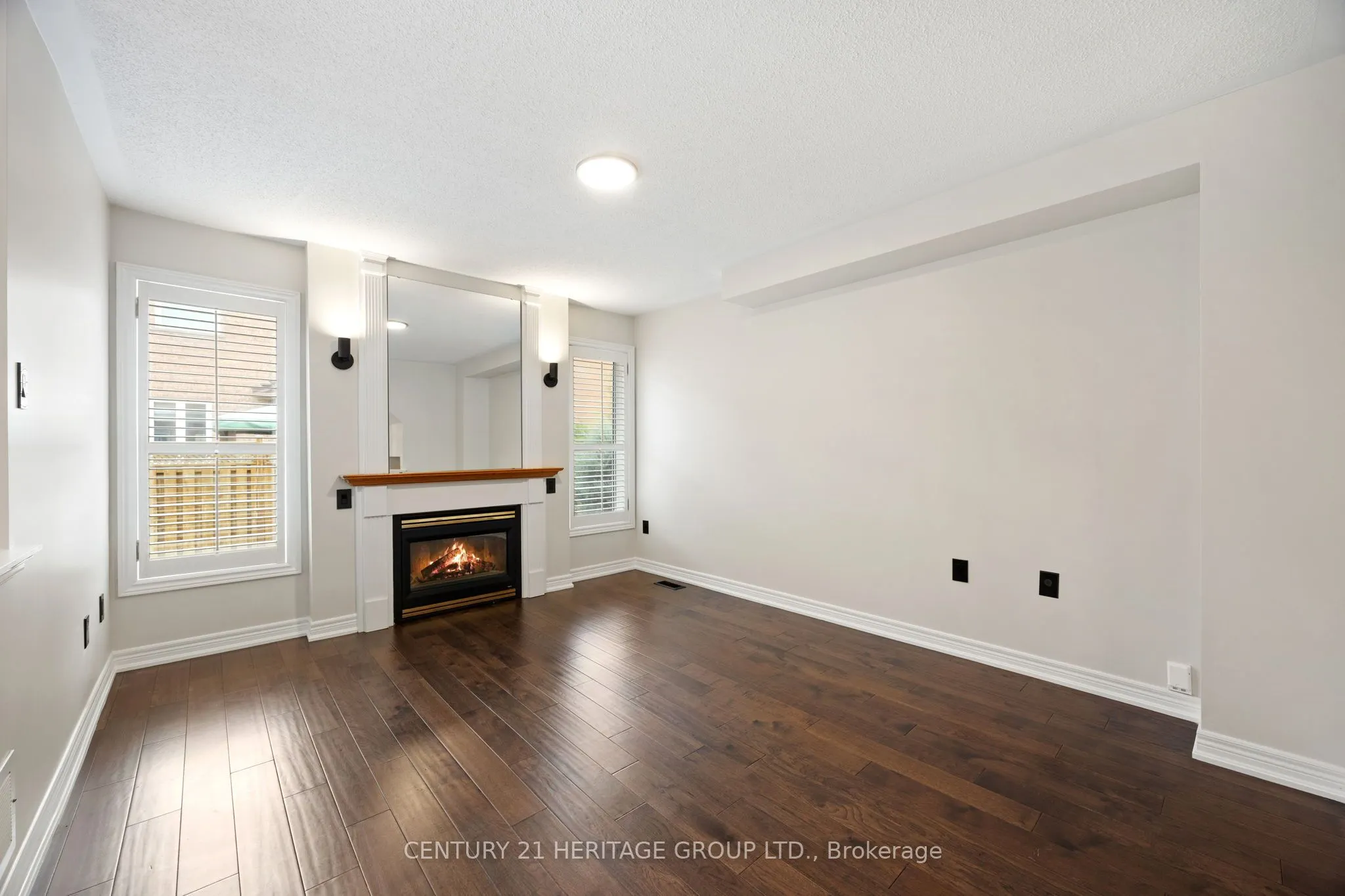 25 Wildberry Crescent