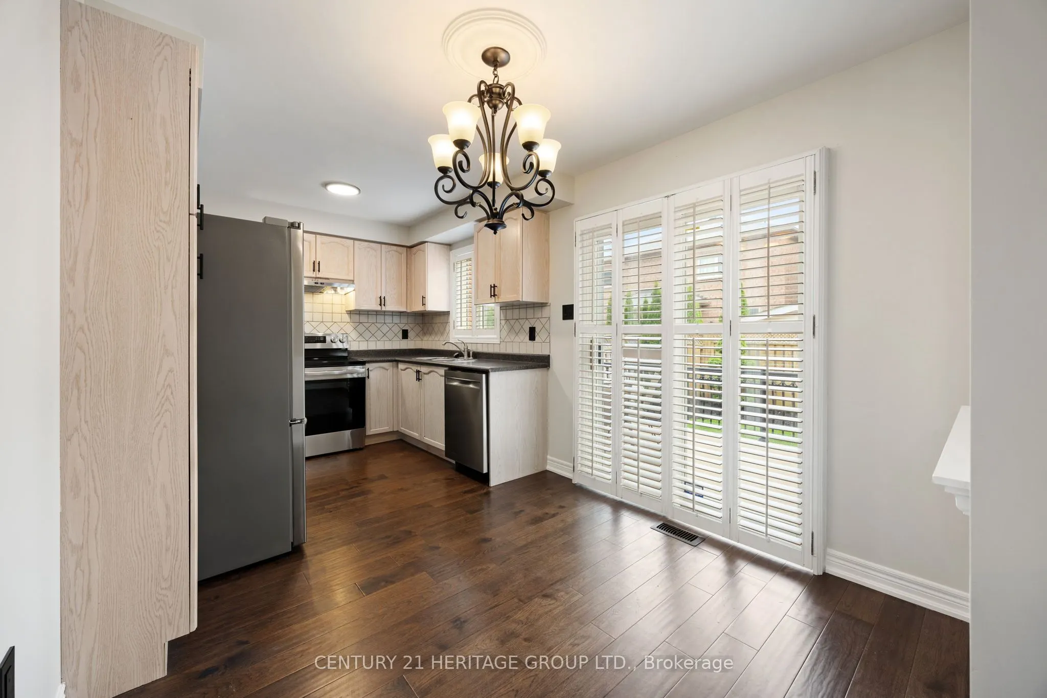25 Wildberry Crescent