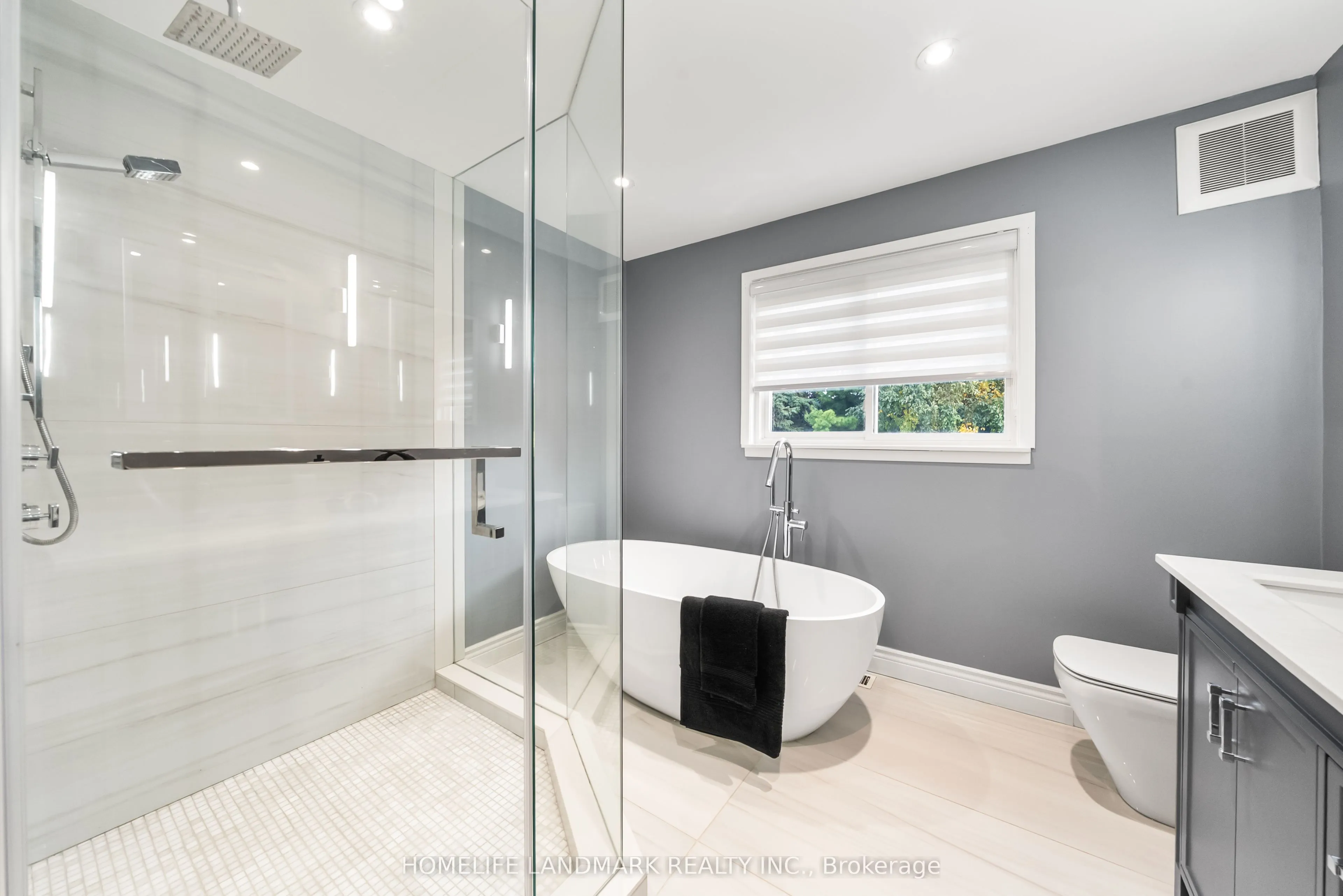 11 Jondan Crescent