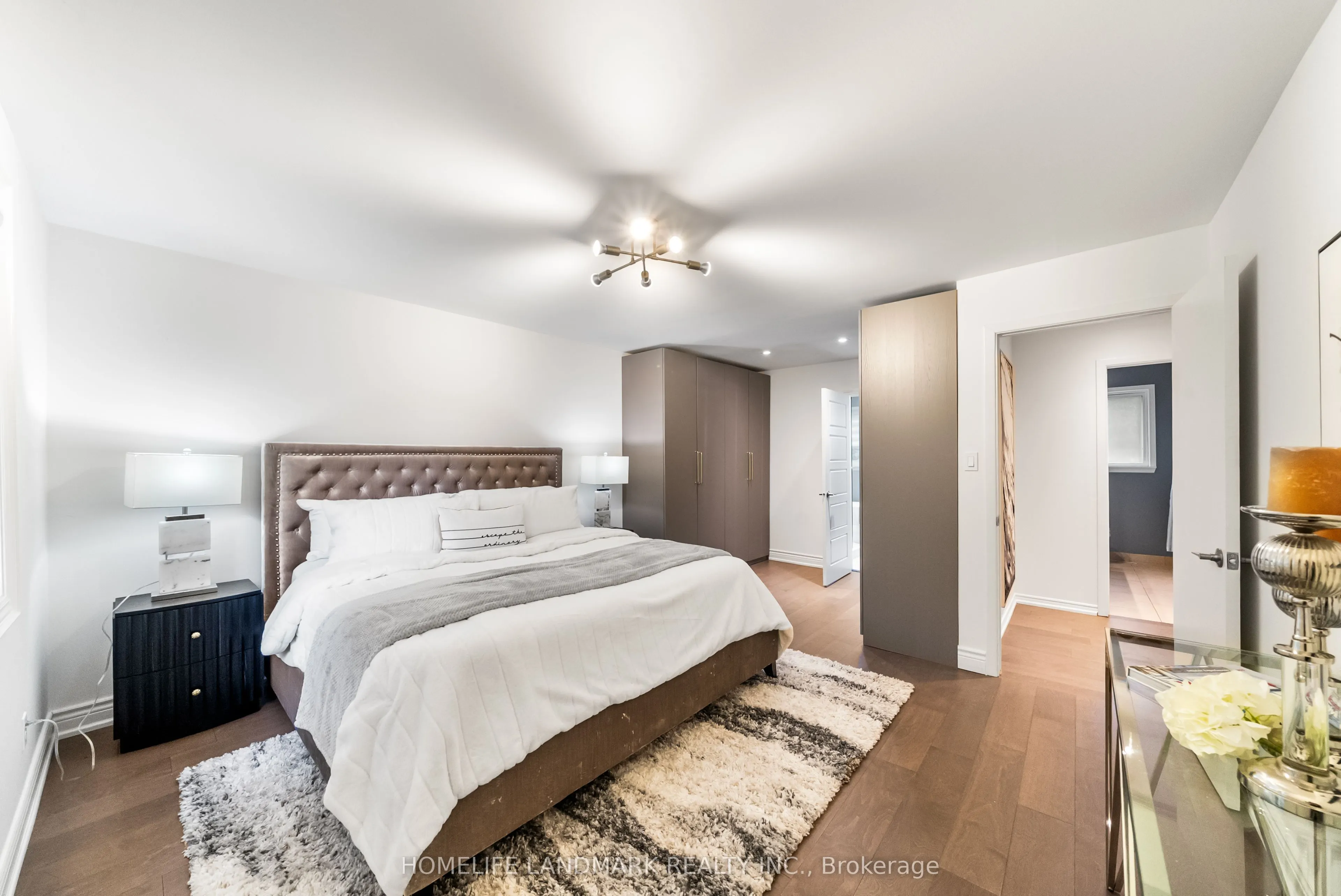 11 Jondan Crescent