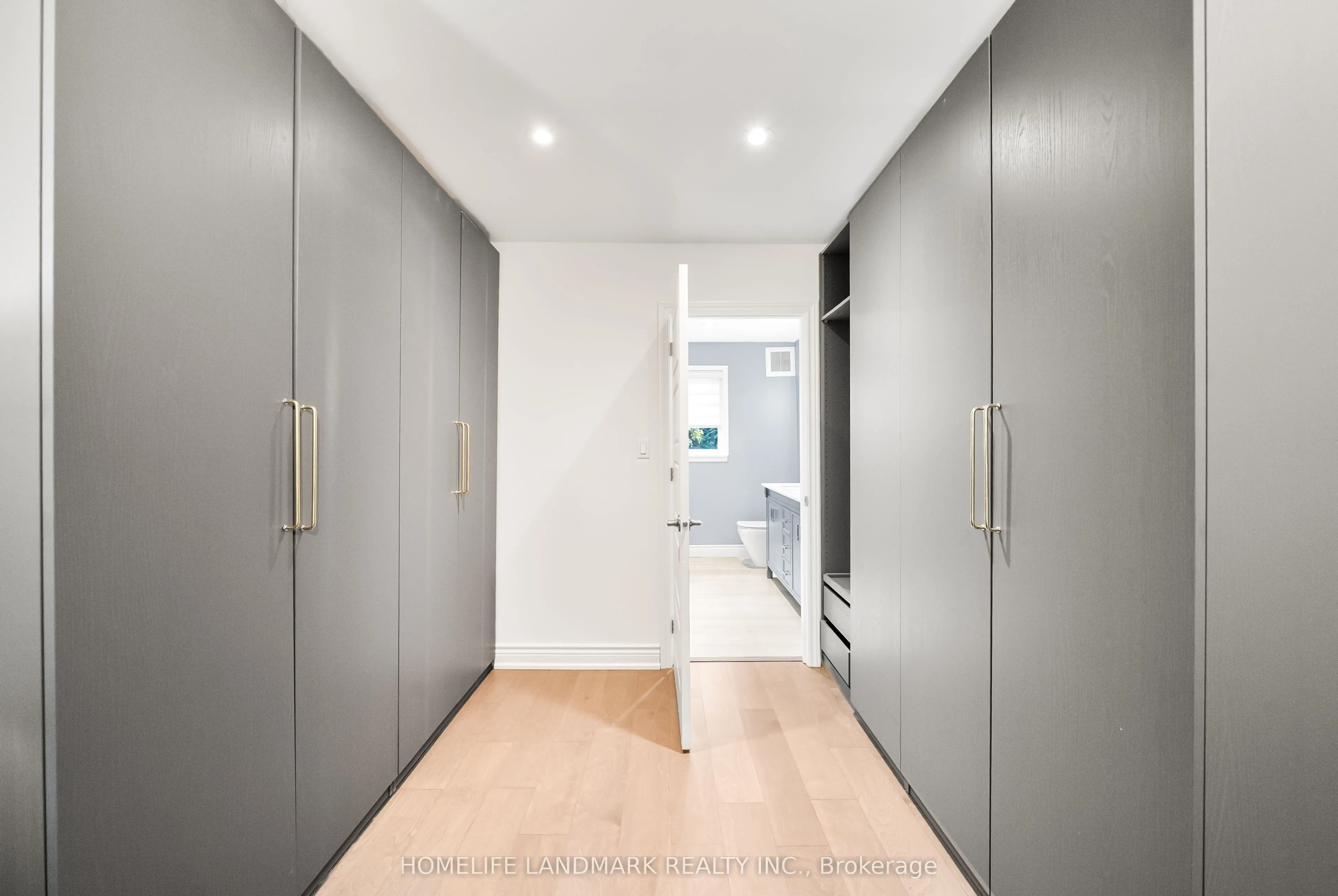 11 Jondan Crescent