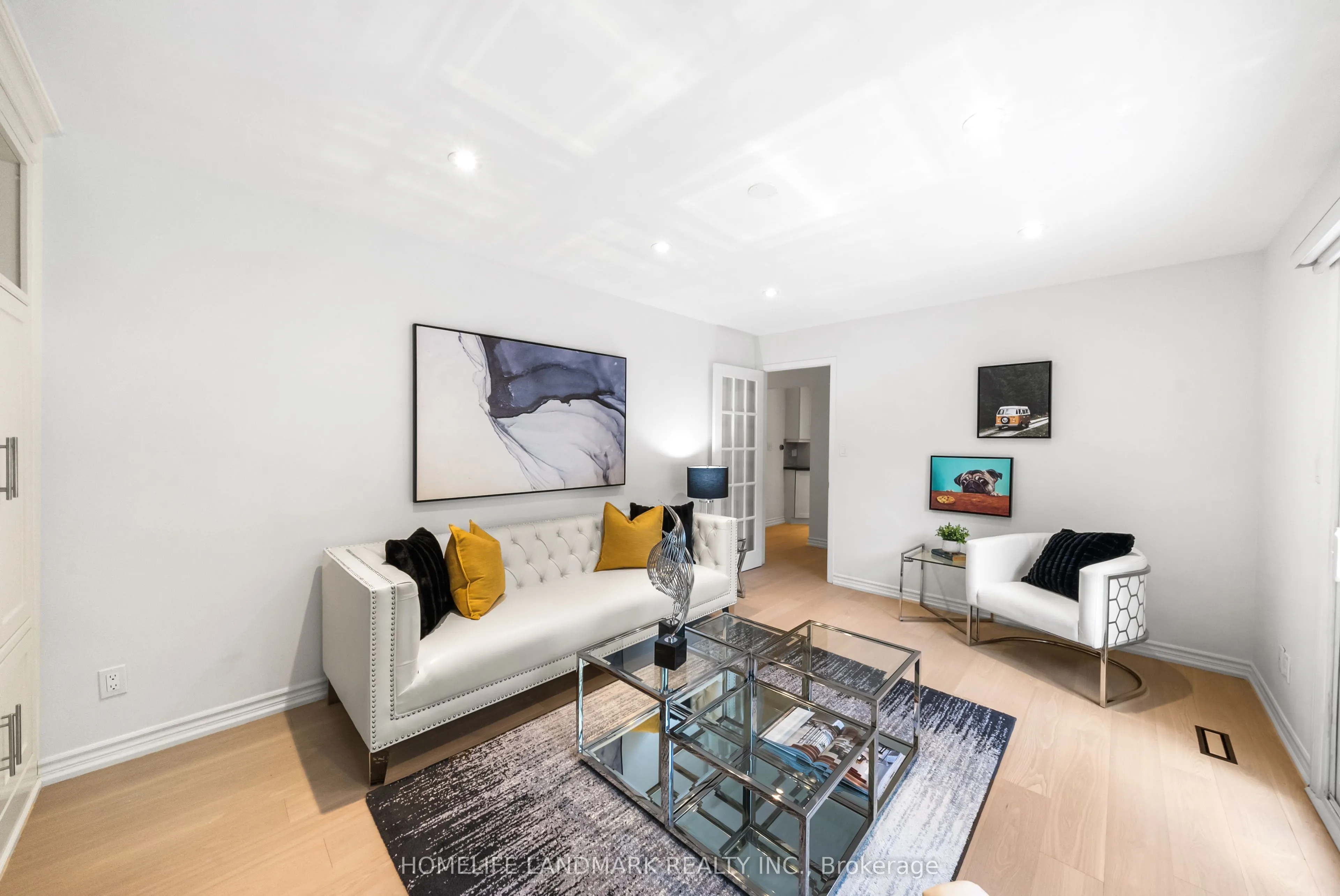 11 Jondan Crescent