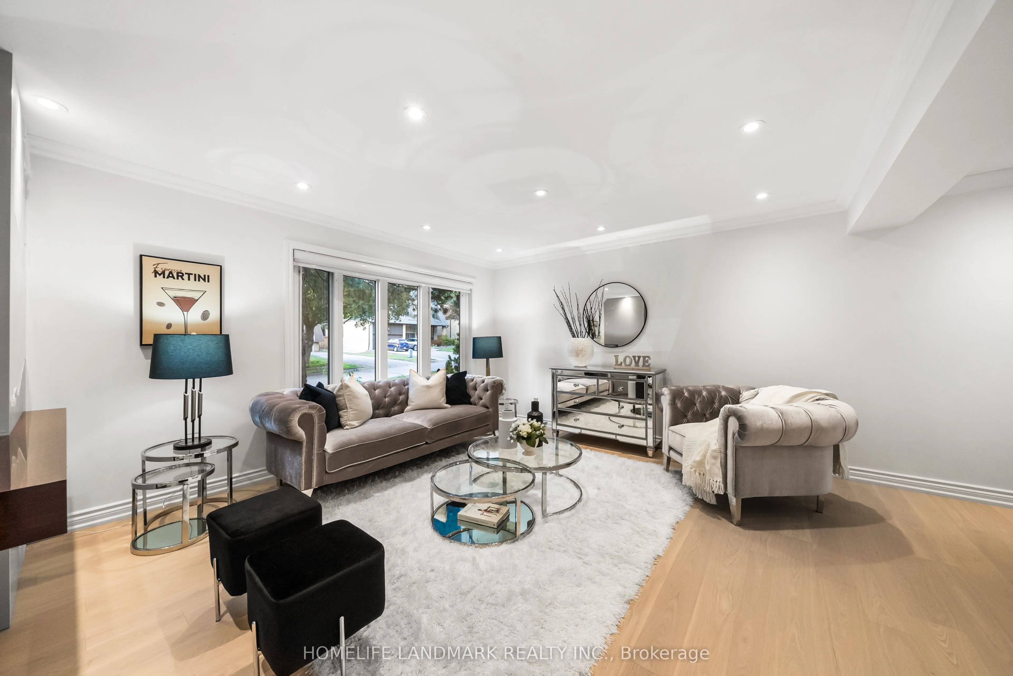 11 Jondan Crescent