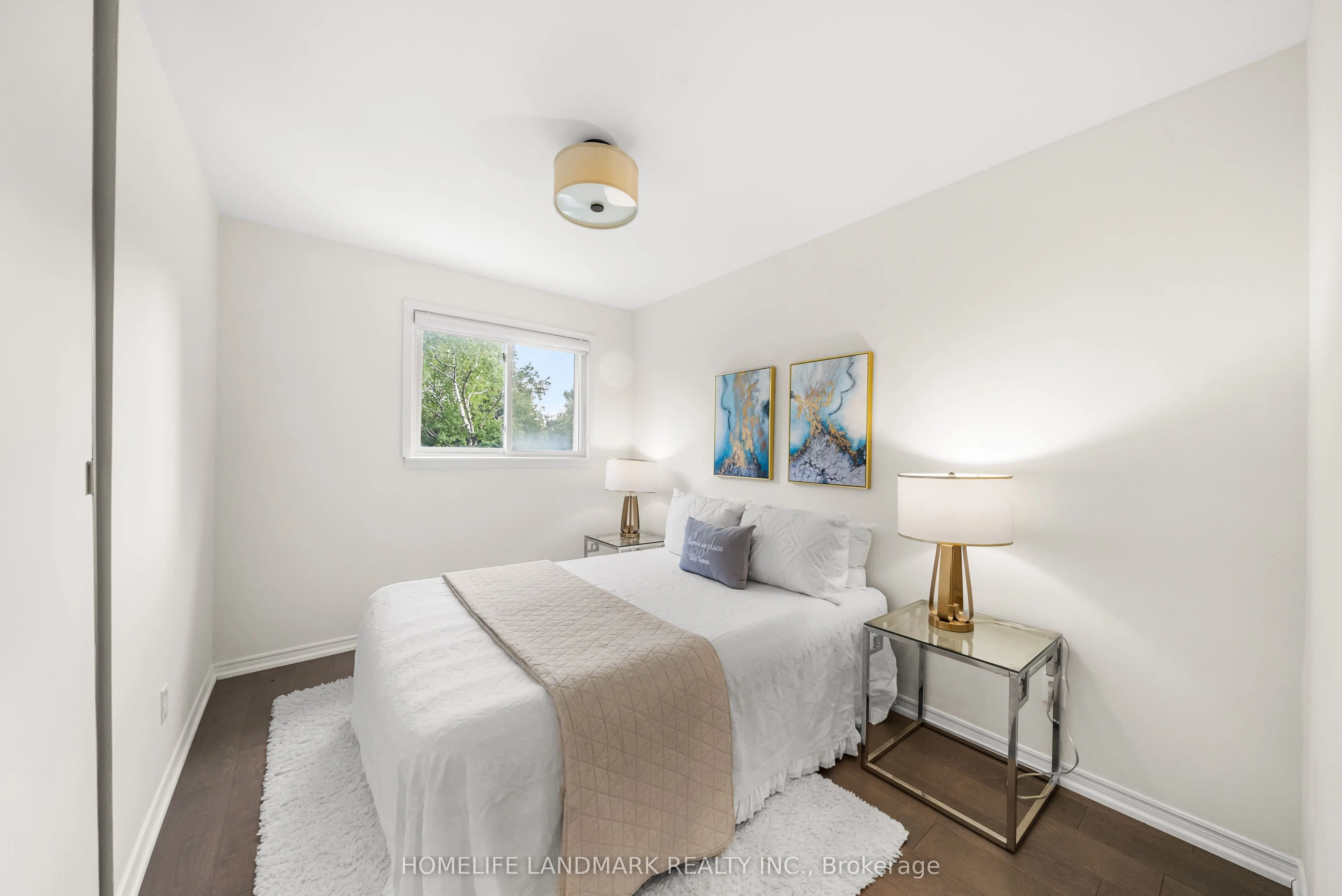 11 Jondan Crescent