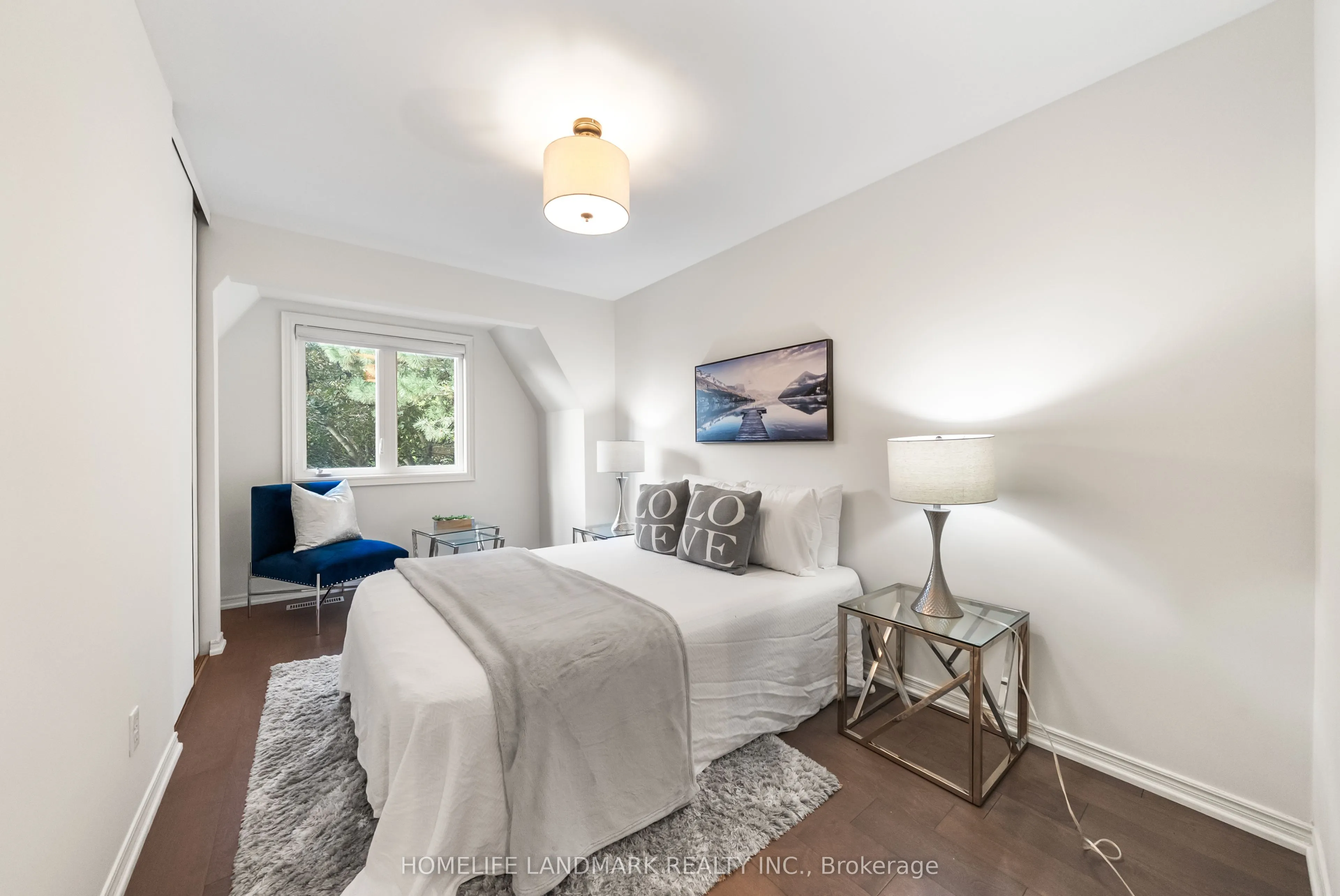 11 Jondan Crescent