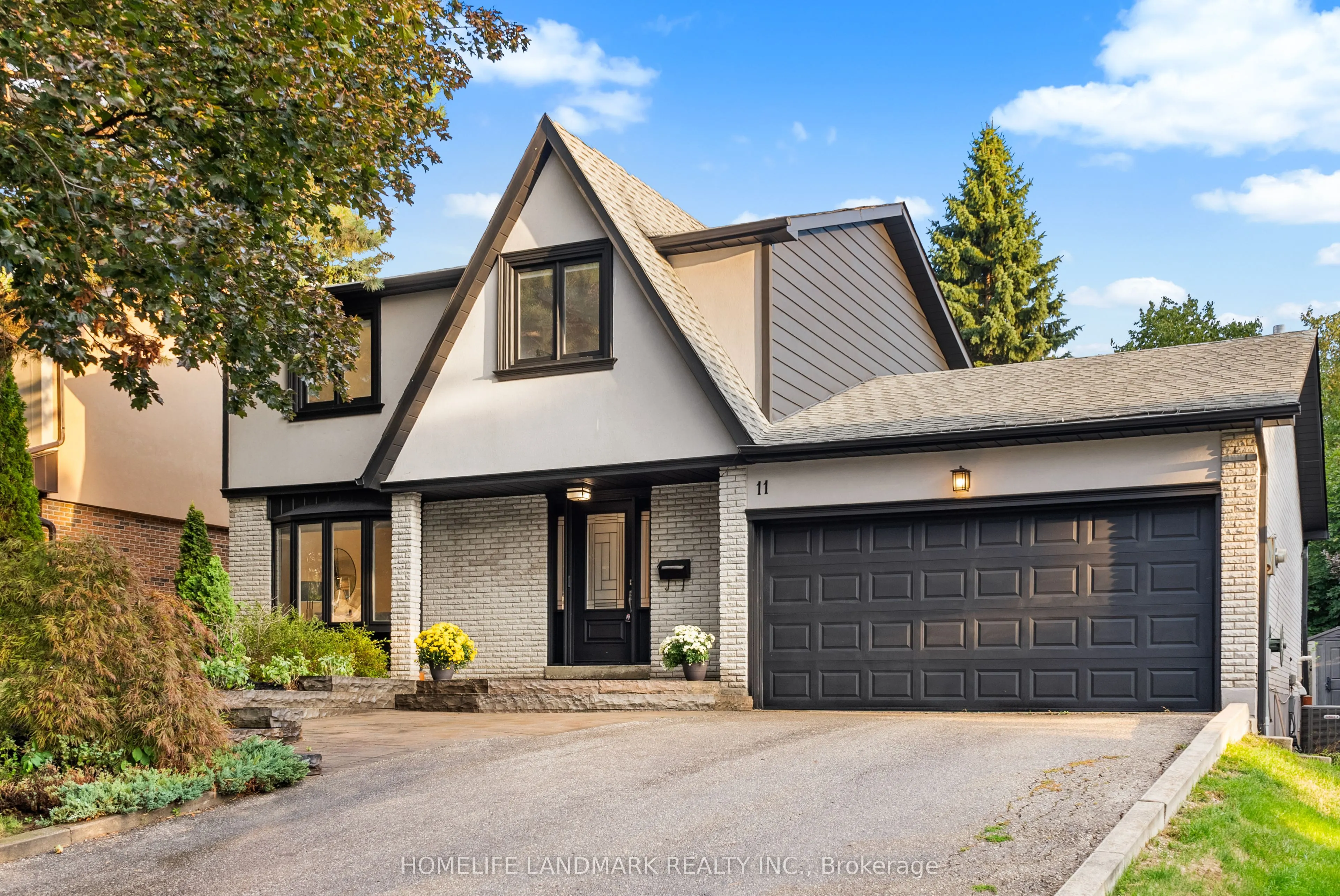 11 Jondan Crescent