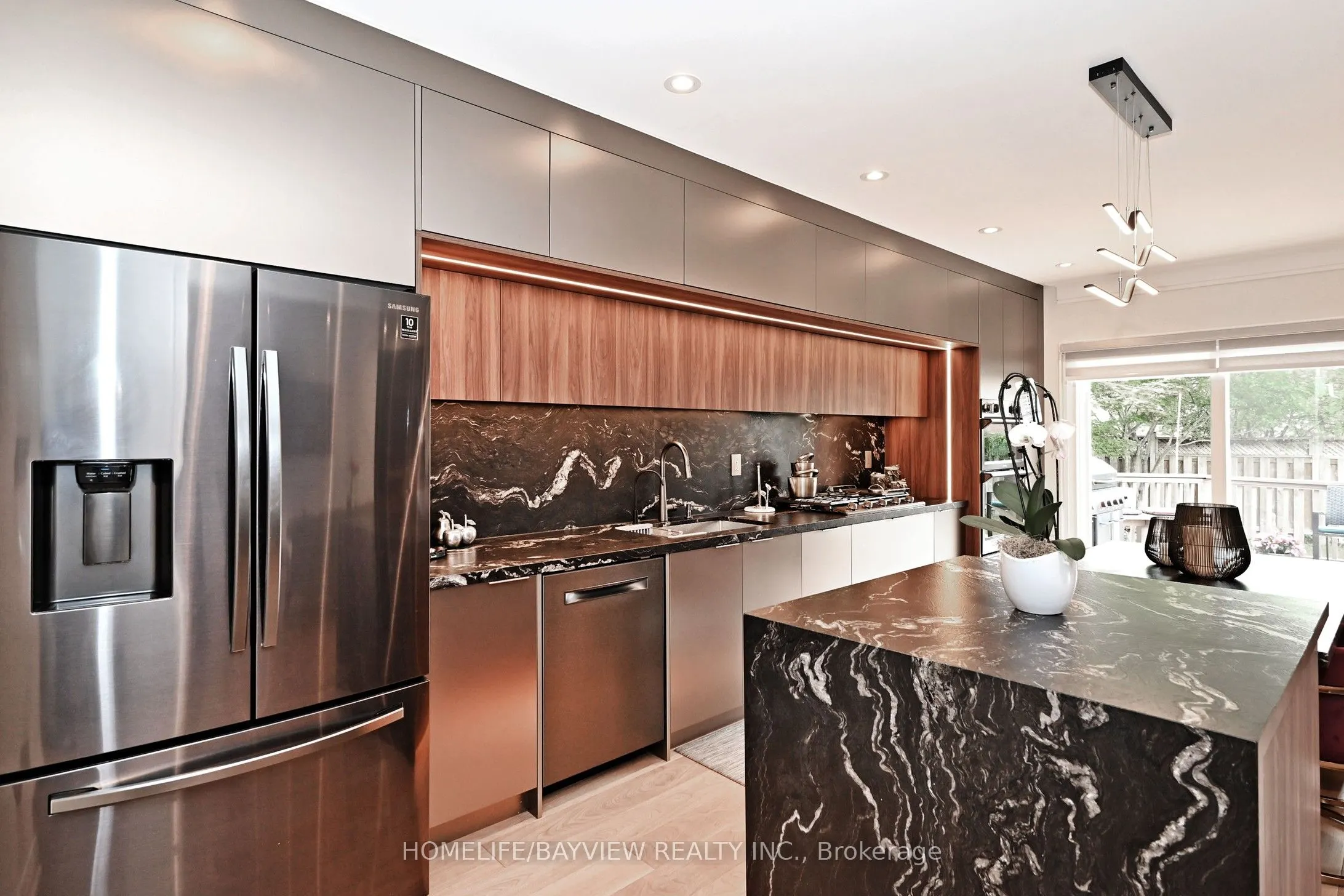 48 Sweet Water Crescent