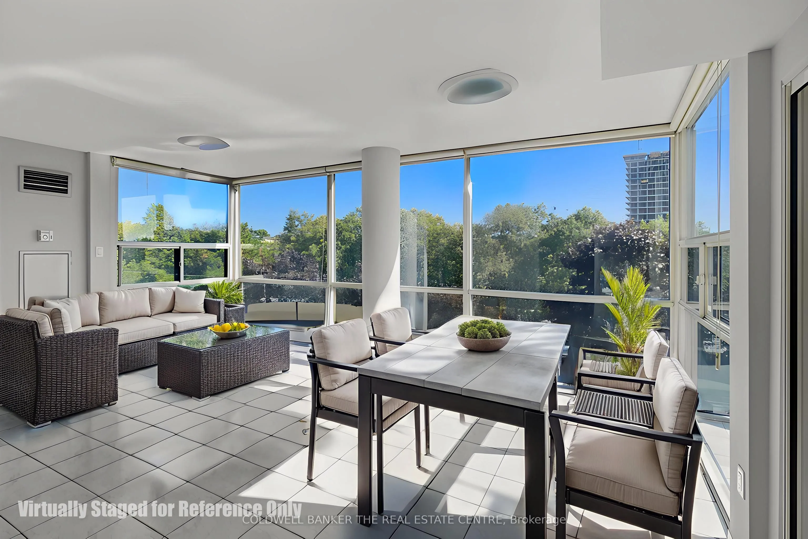30 Harding Boulevard W, #404
