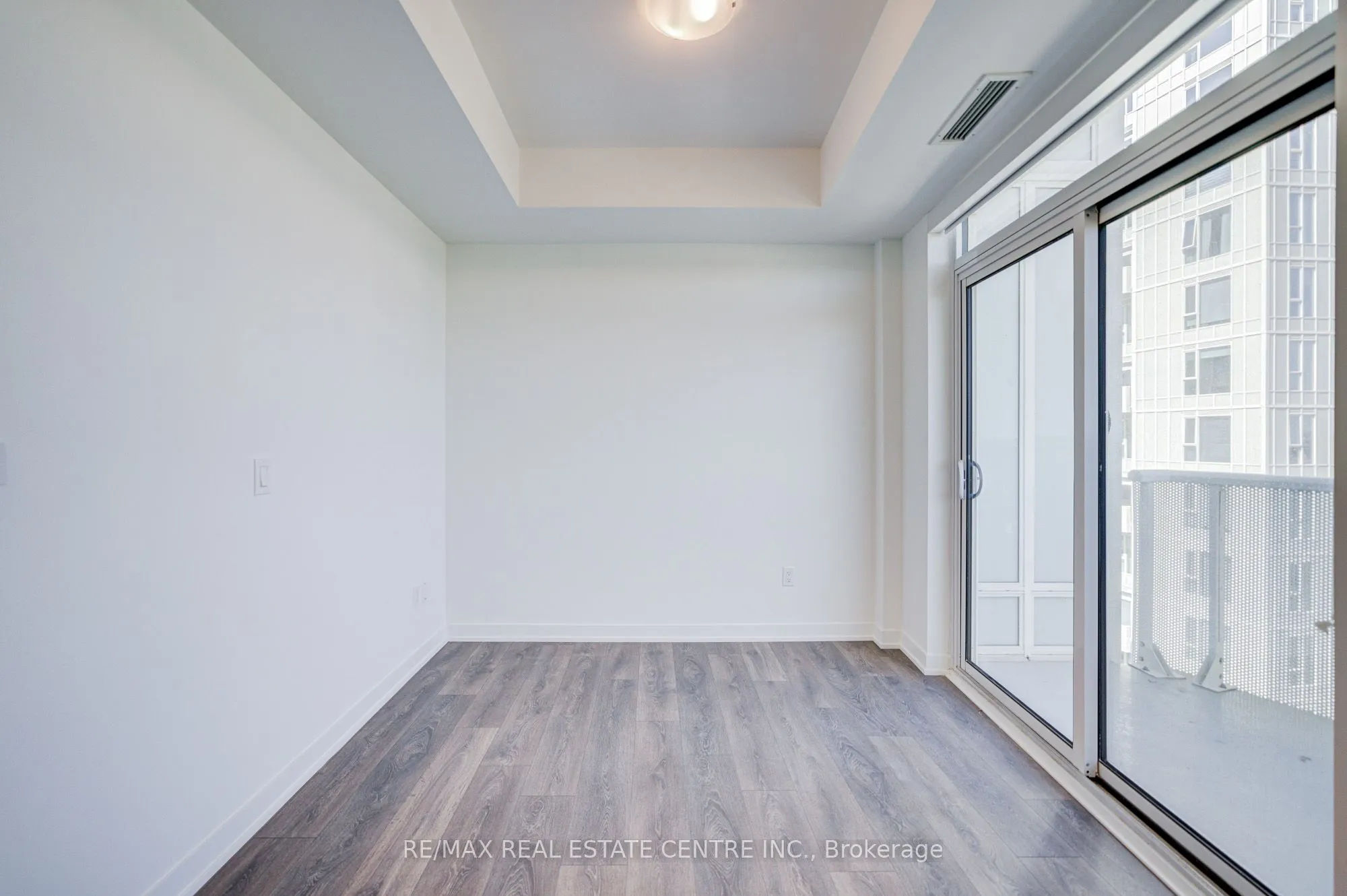 474 Caldari Road, #2204
