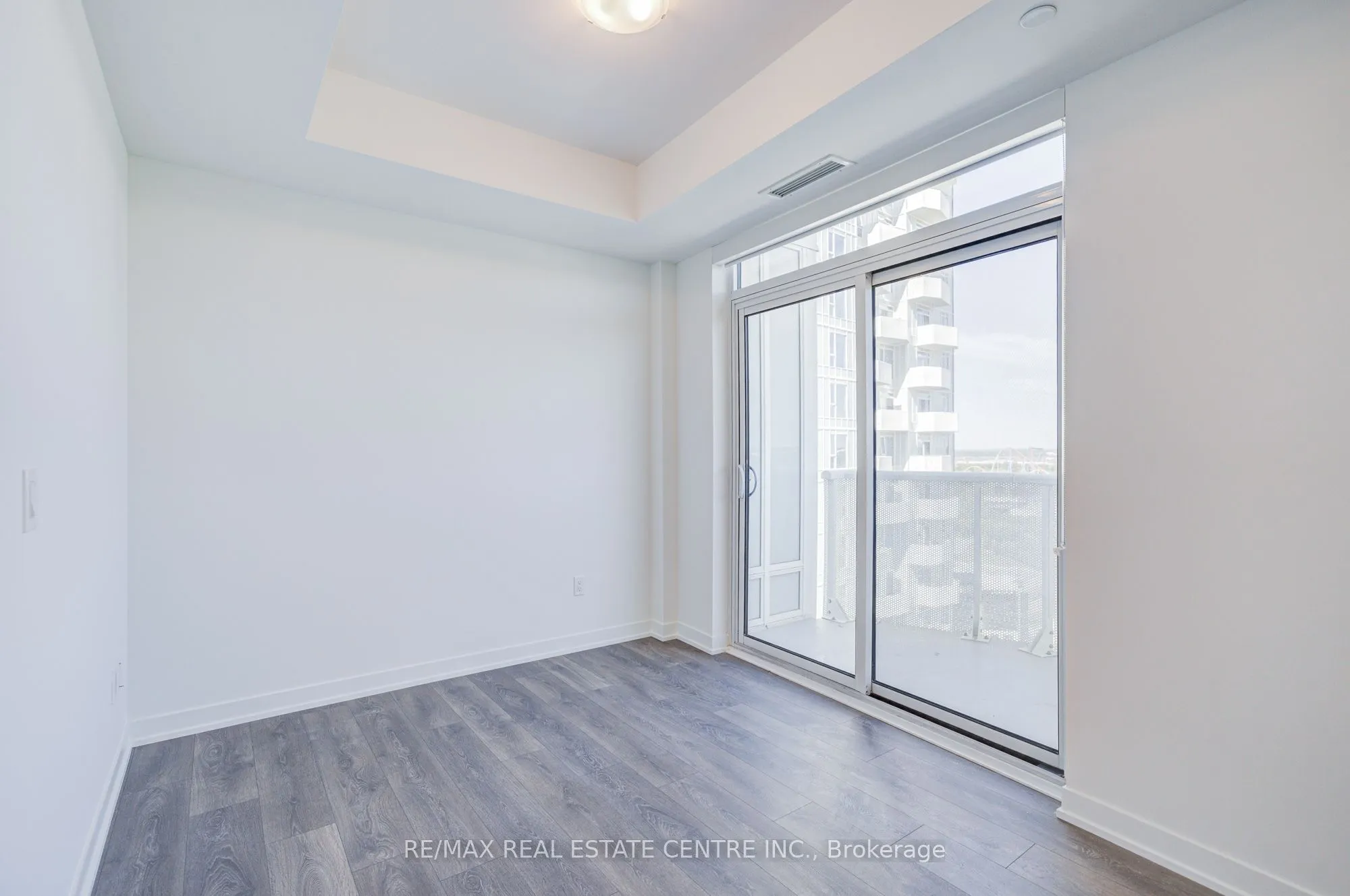474 Caldari Road, #2204