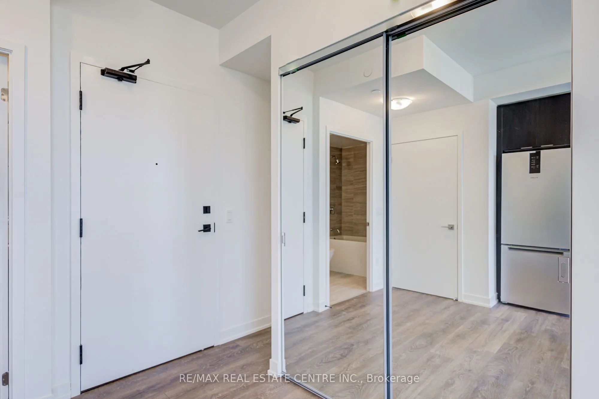 474 Caldari Road, #2204