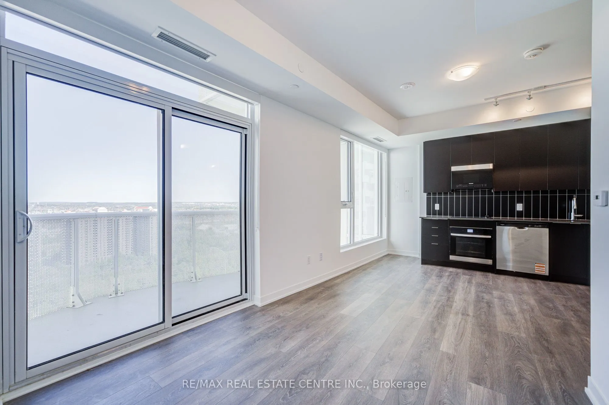 474 Caldari Road, #2204