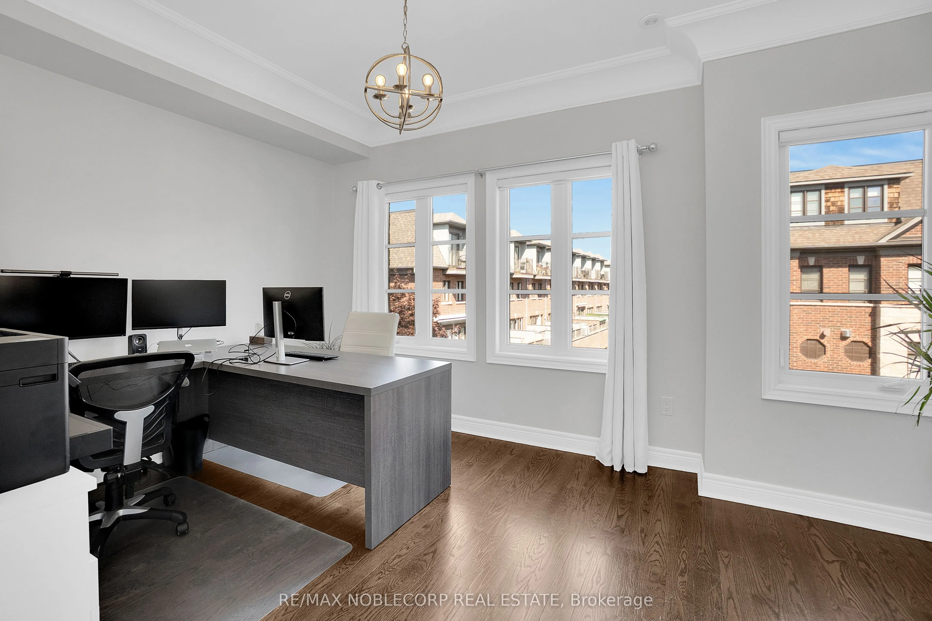 9 Powseland Crescent, #5