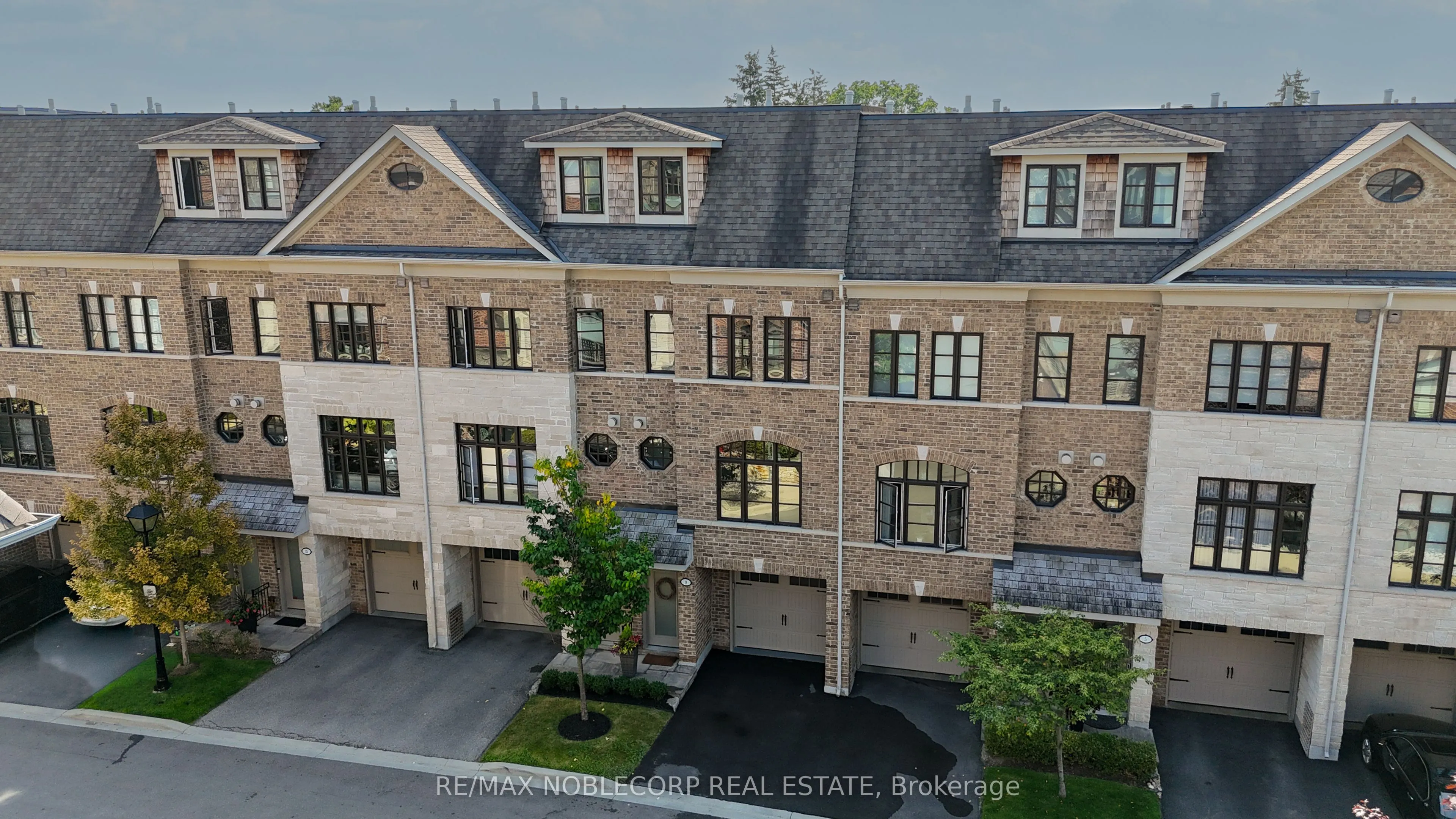 9 Powseland Crescent, #5