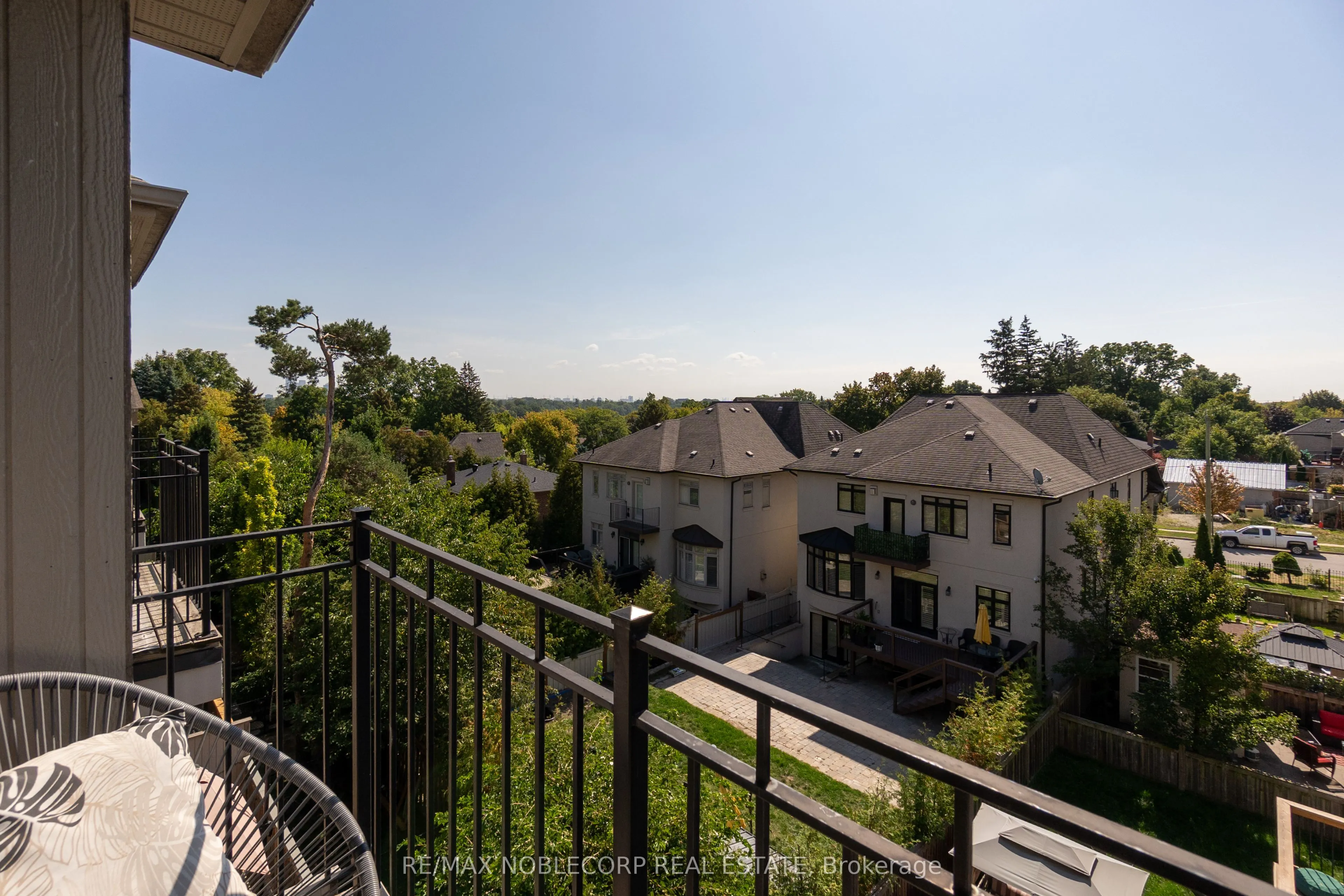9 Powseland Crescent, #5