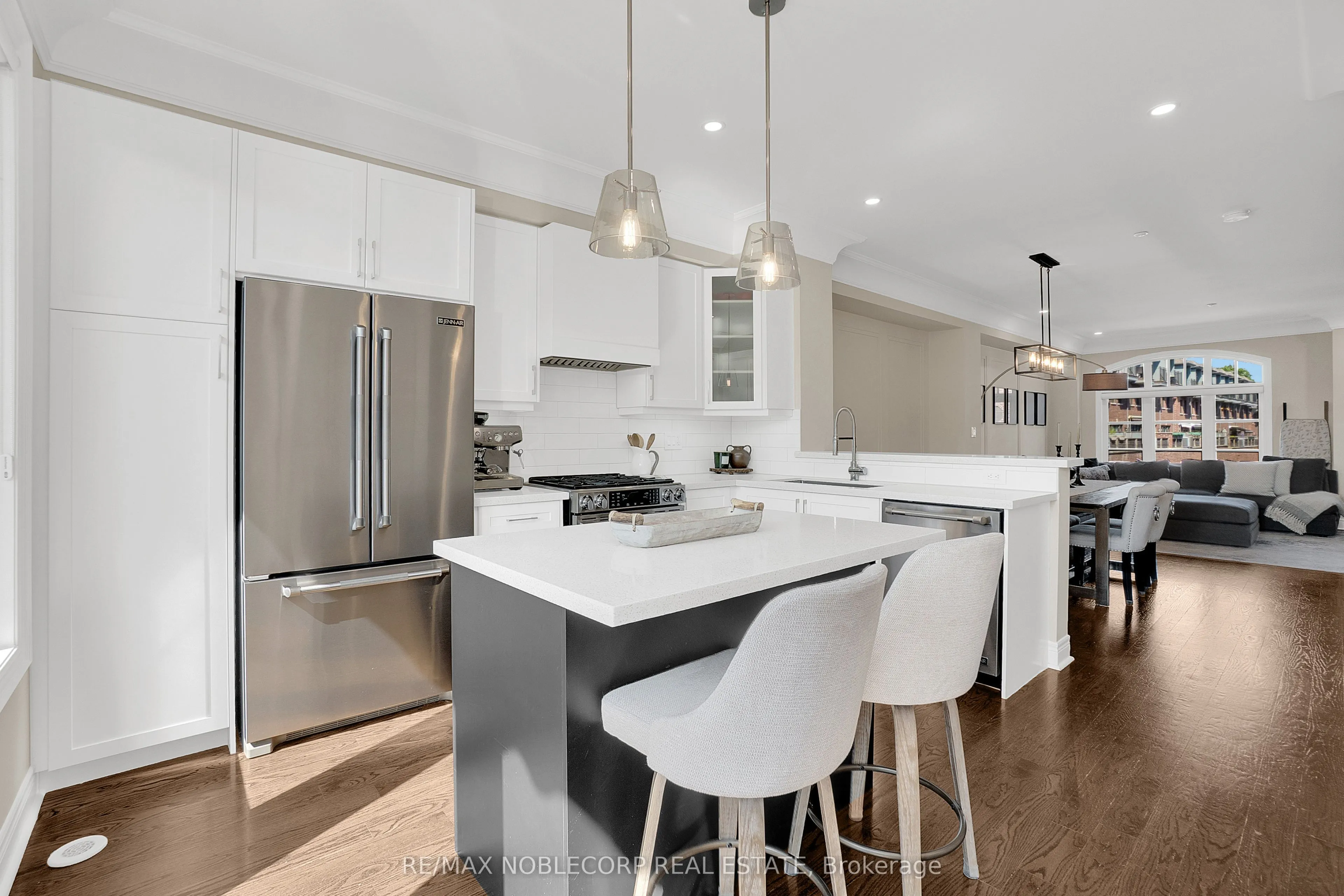 9 Powseland Crescent, #5