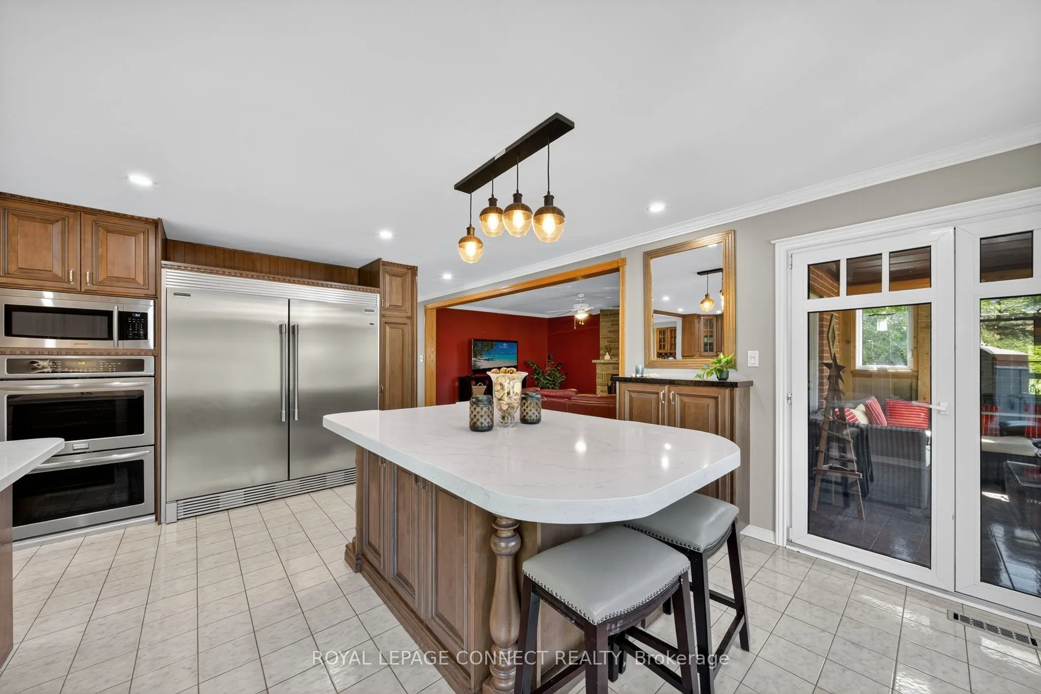 90 Golf Links Drive