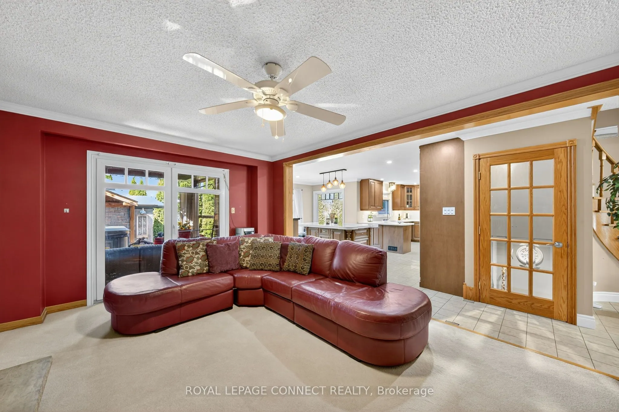 90 Golf Links Drive