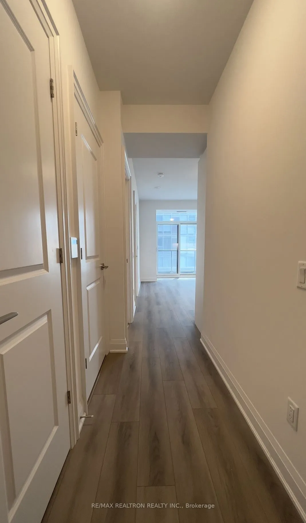 10 GATINEAU Drive, #416