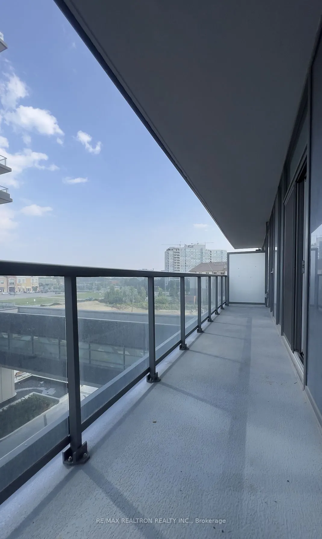 10 GATINEAU Drive, #416