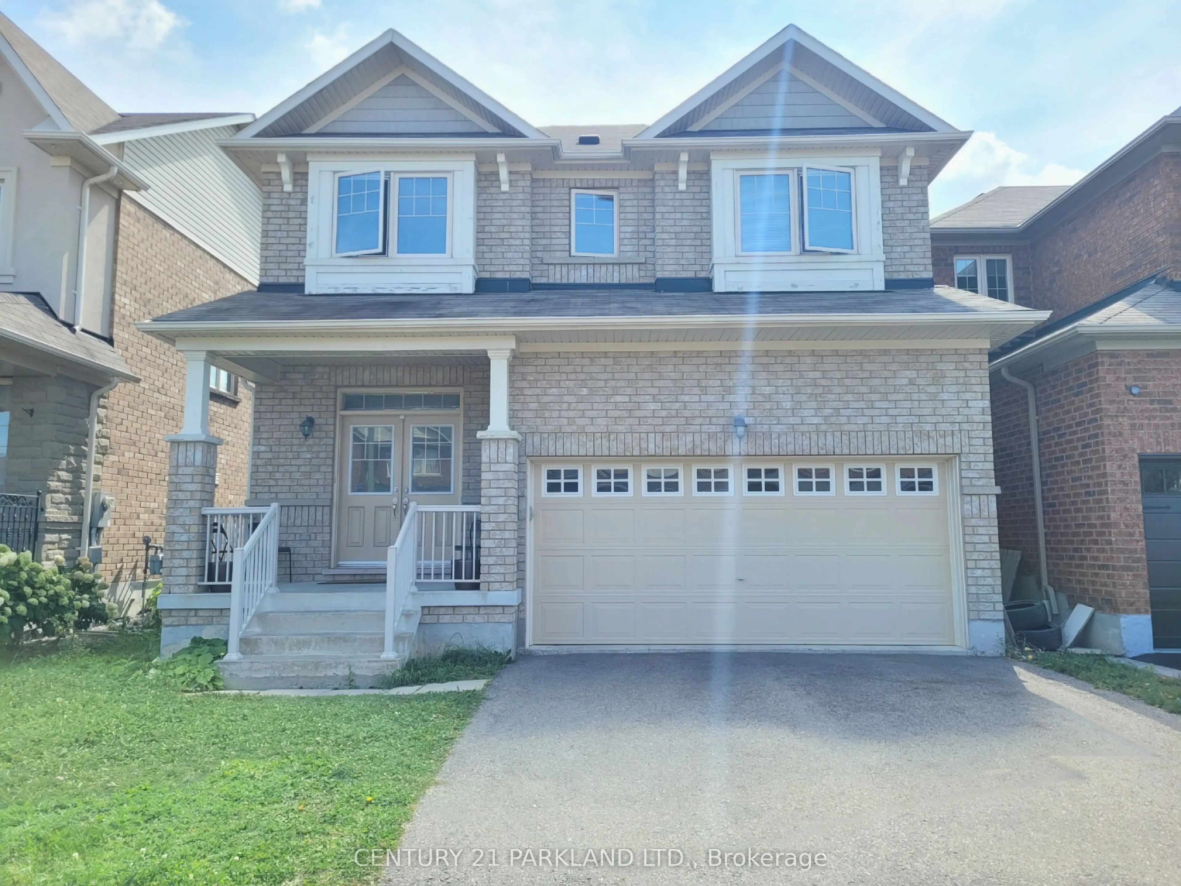 23 Overhold Crescent