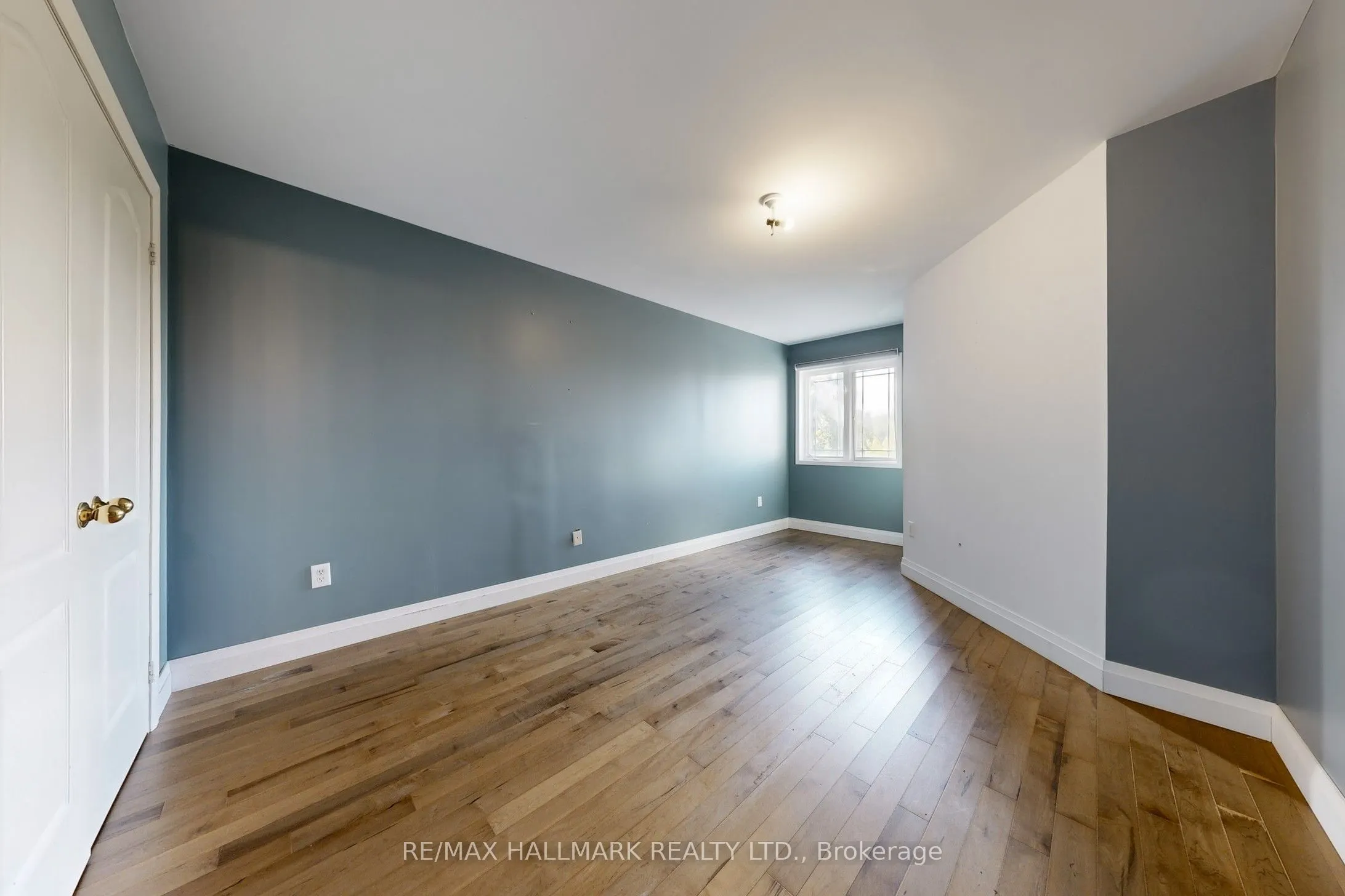 4 Kalmar Crescent