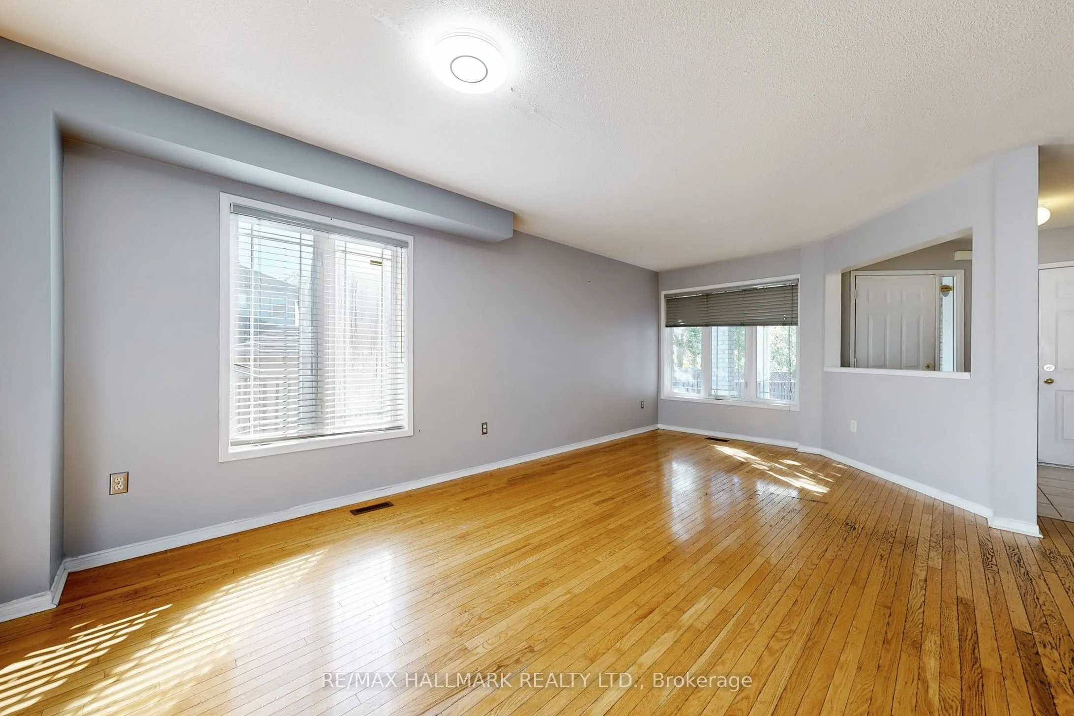 4 Kalmar Crescent