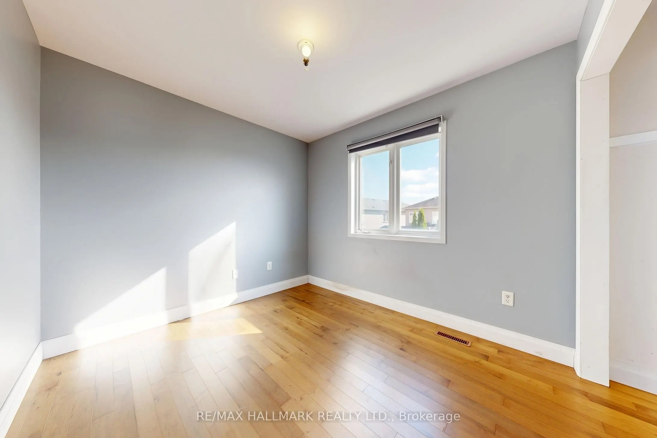 4 Kalmar Crescent
