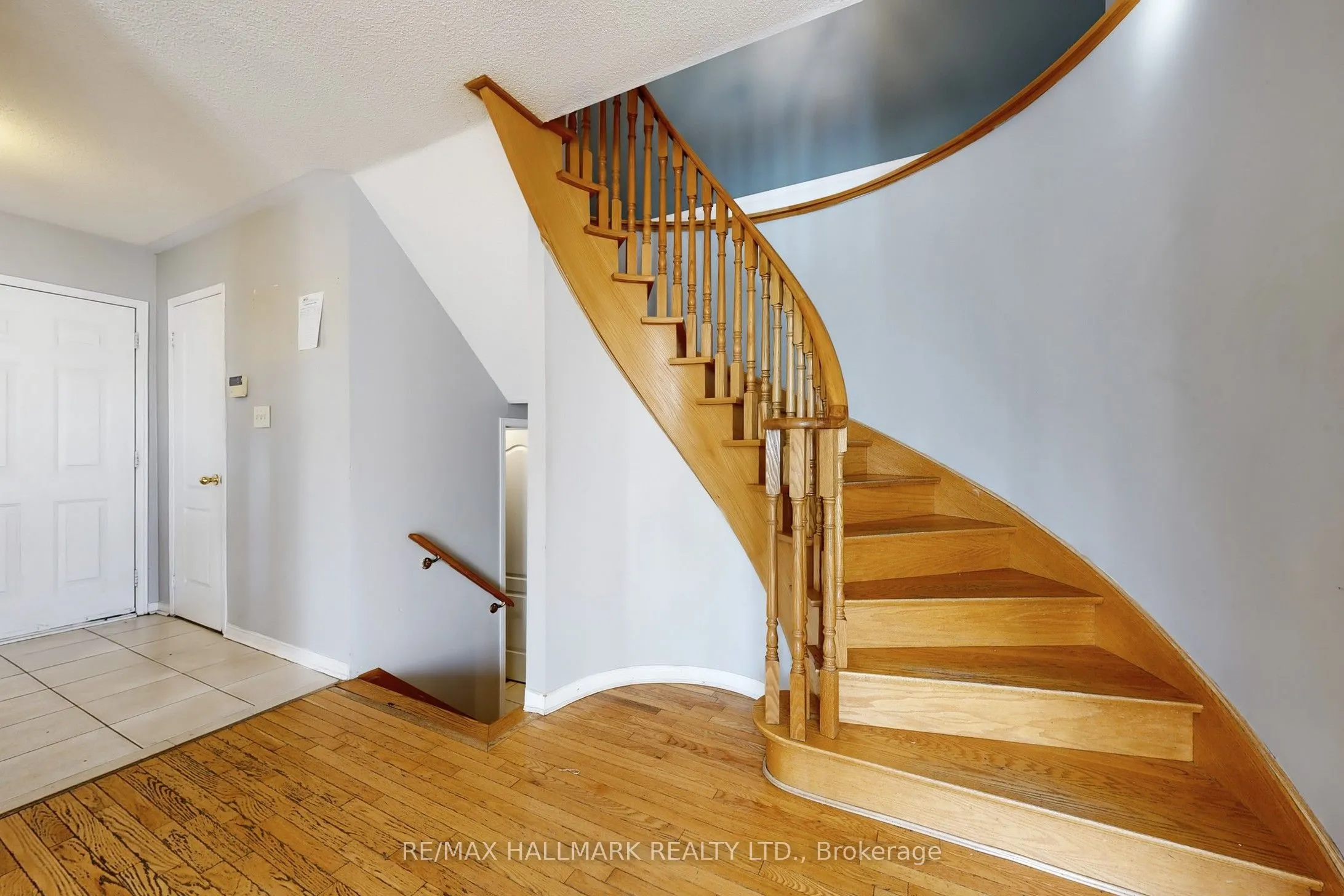 4 Kalmar Crescent