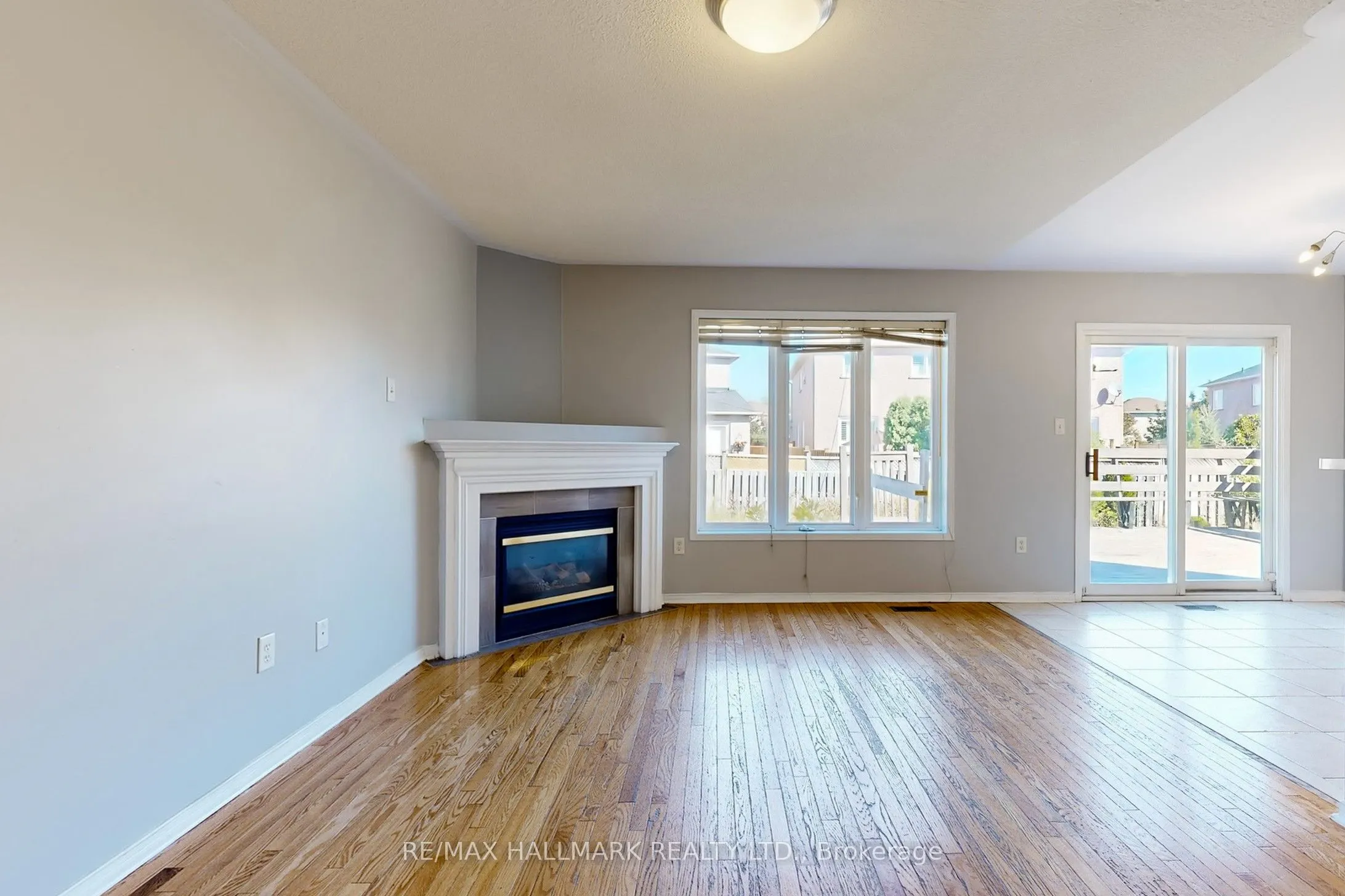4 Kalmar Crescent