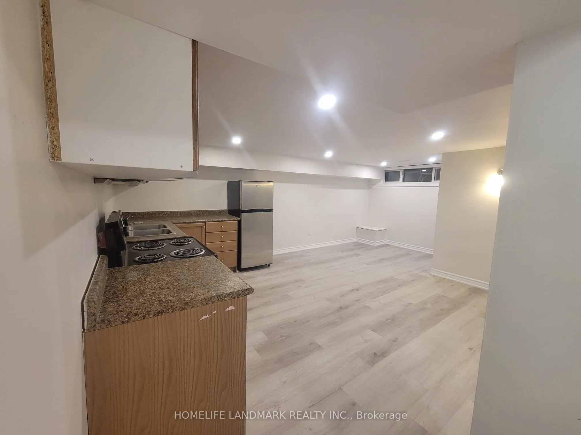 307 Axminster Drive, #Basment