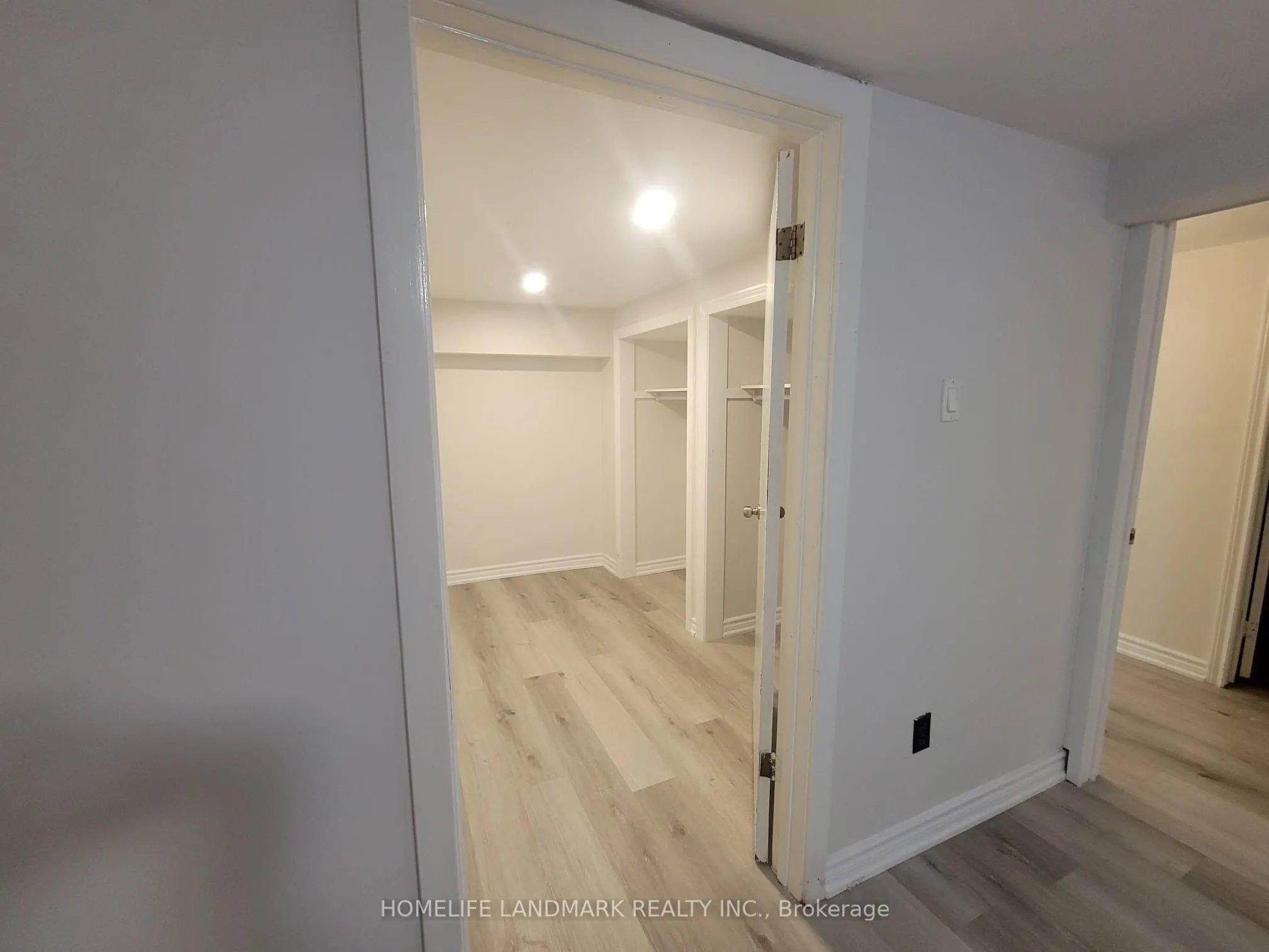 307 Axminster Drive, #Basment