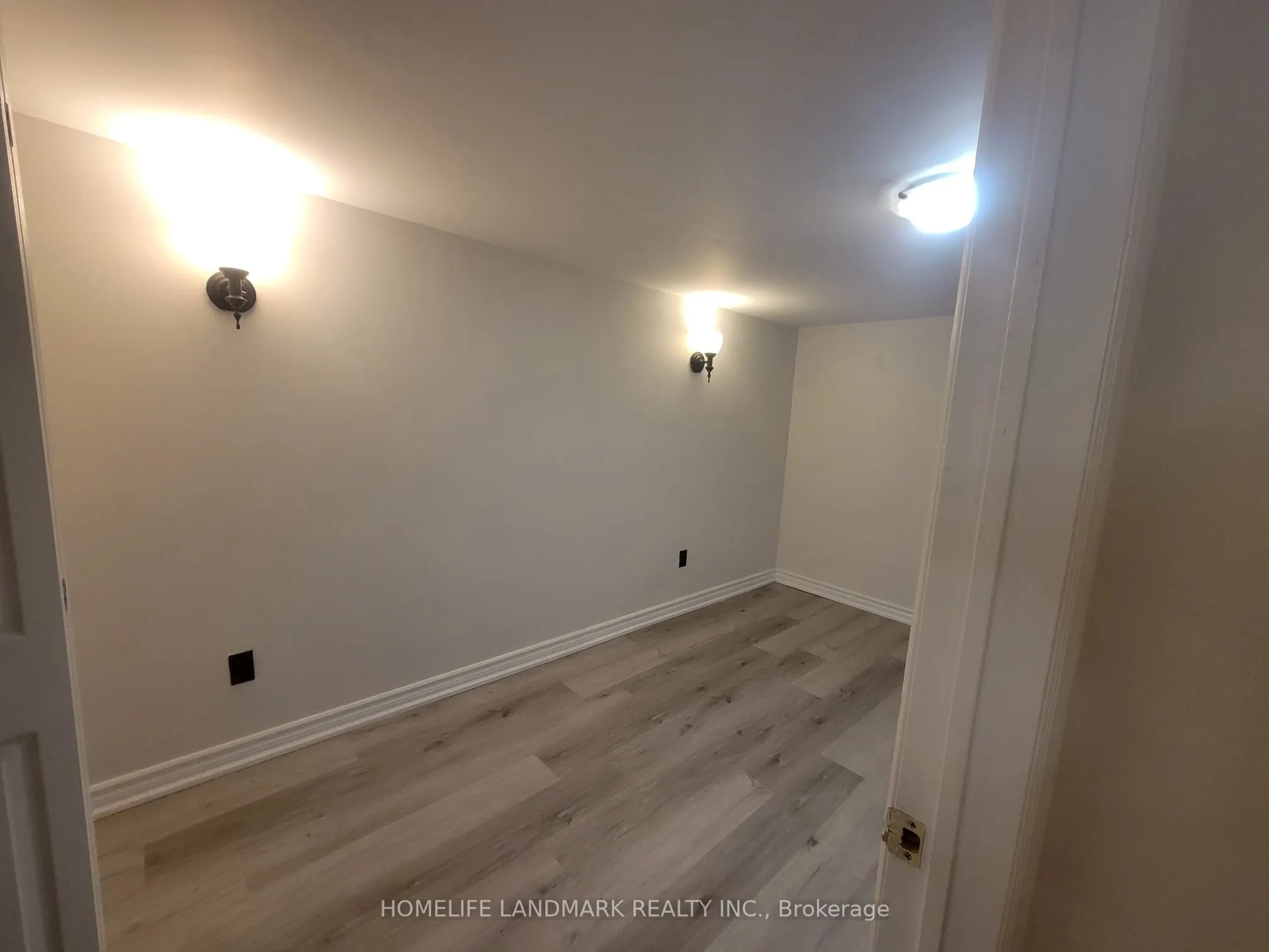 307 Axminster Drive, #Basment