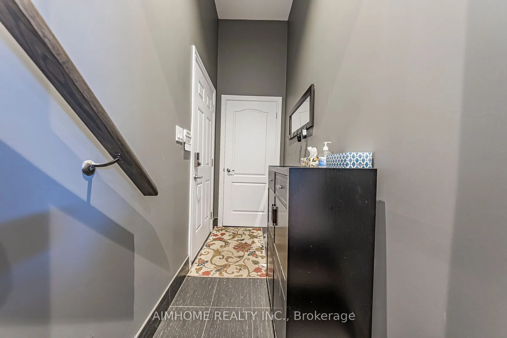 986 Wilbur Pipher Circle