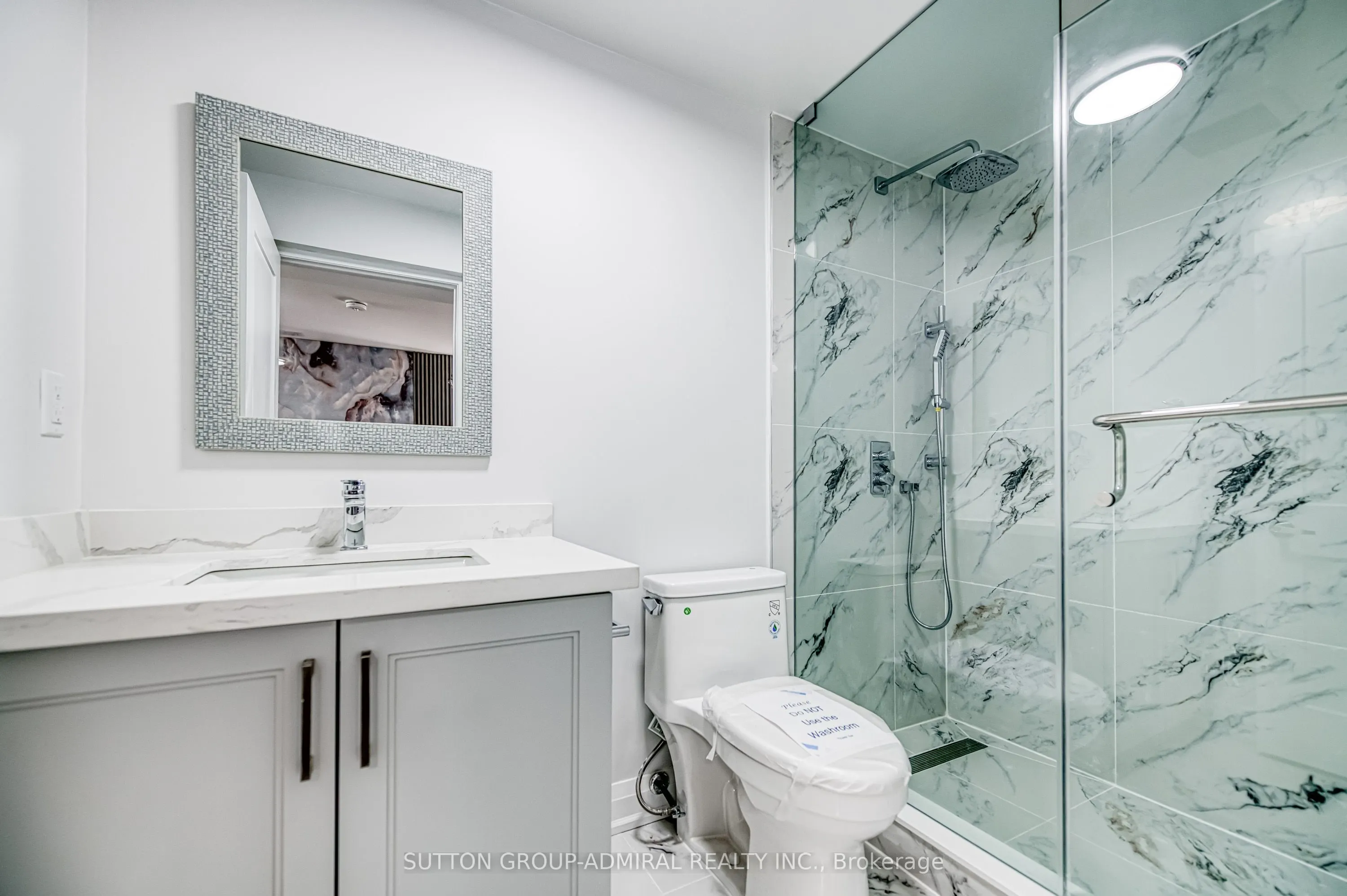 11 Saint Avenue