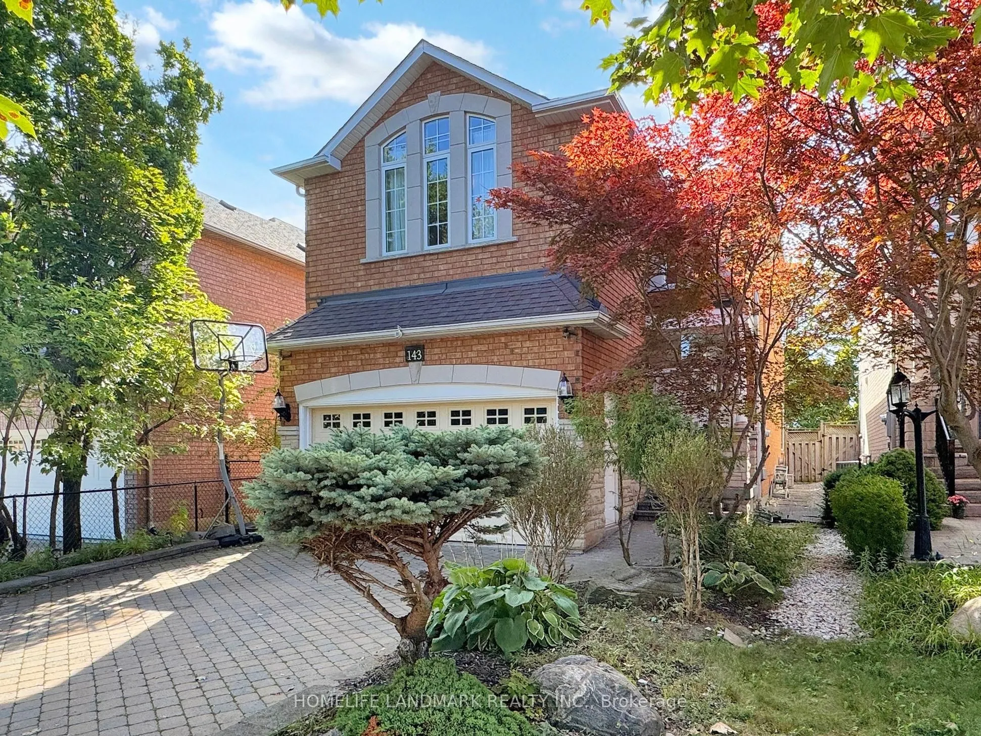 143 Alpine Crescent