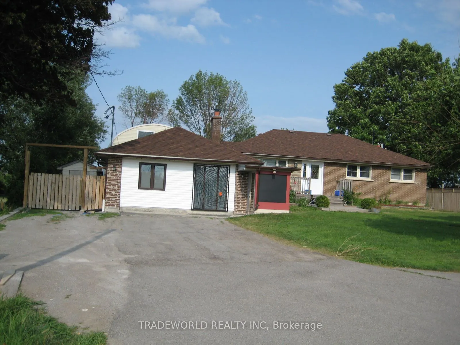 23497 Woodbine Avenue, #2