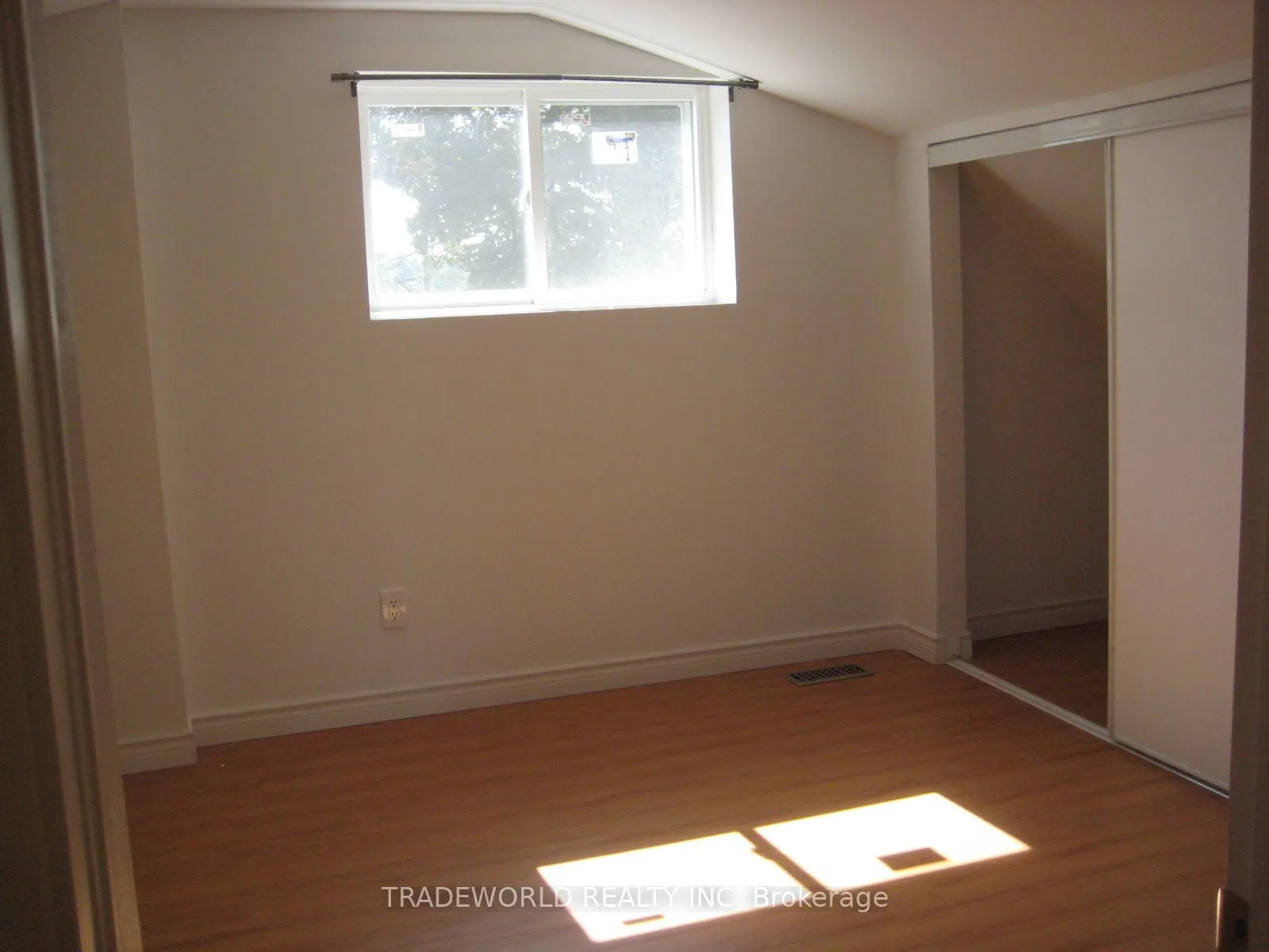 23497 Woodbine Avenue, #2