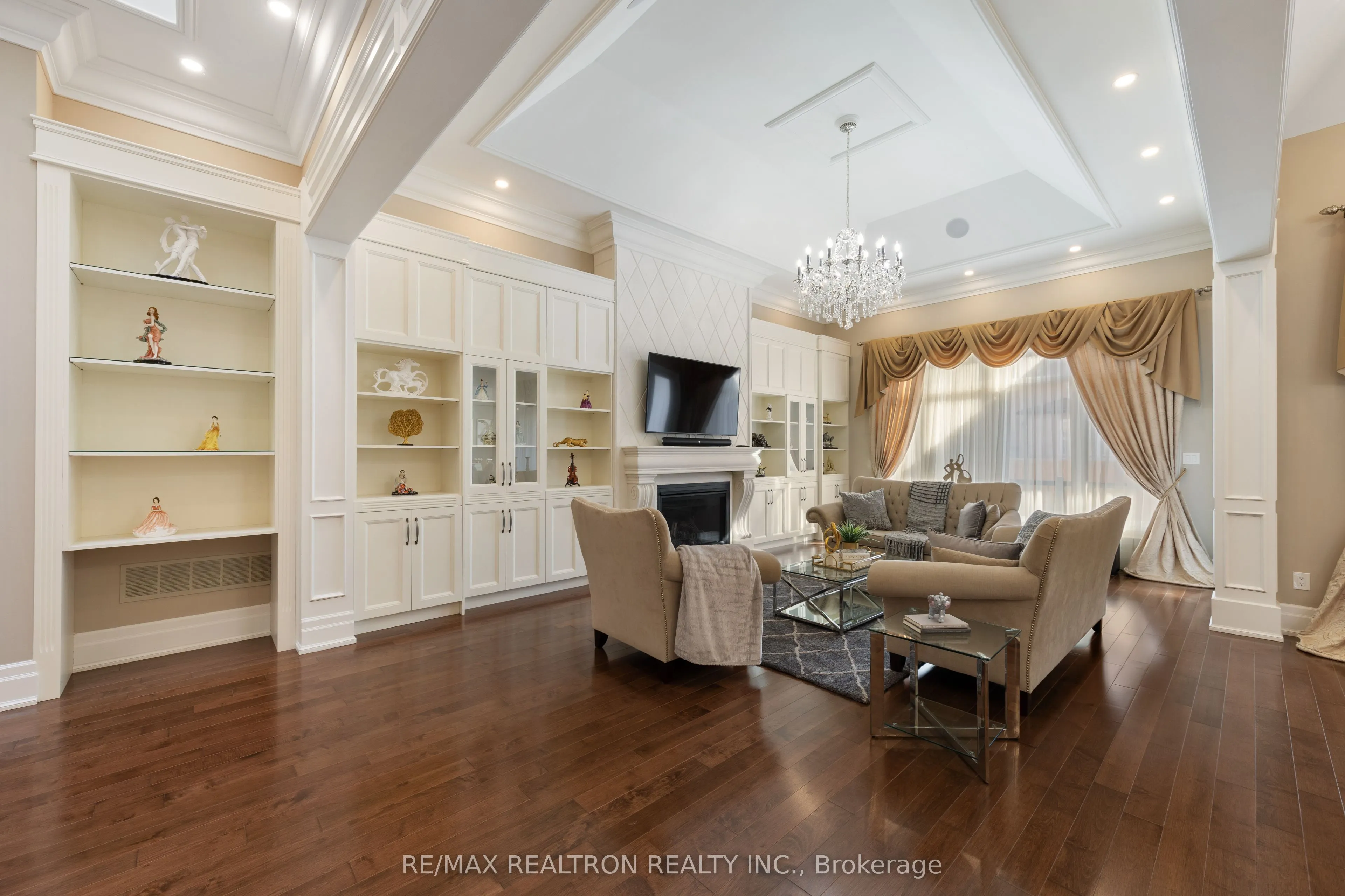 223 Crestwood Road