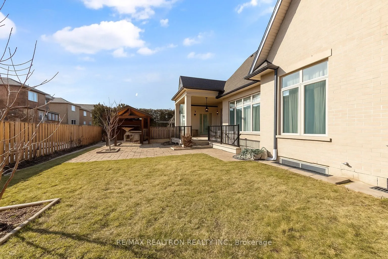 223 Crestwood Road