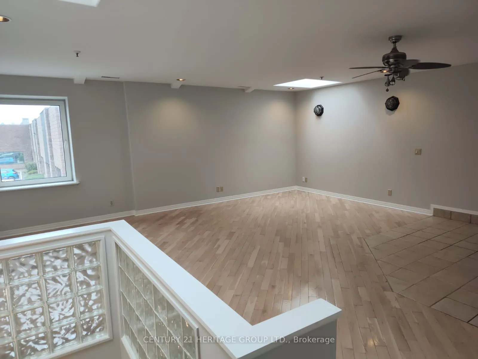 1211 Gorham Street, #11