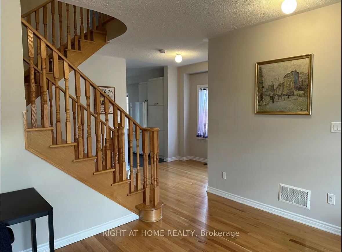 8777 Dufferin Street, #23