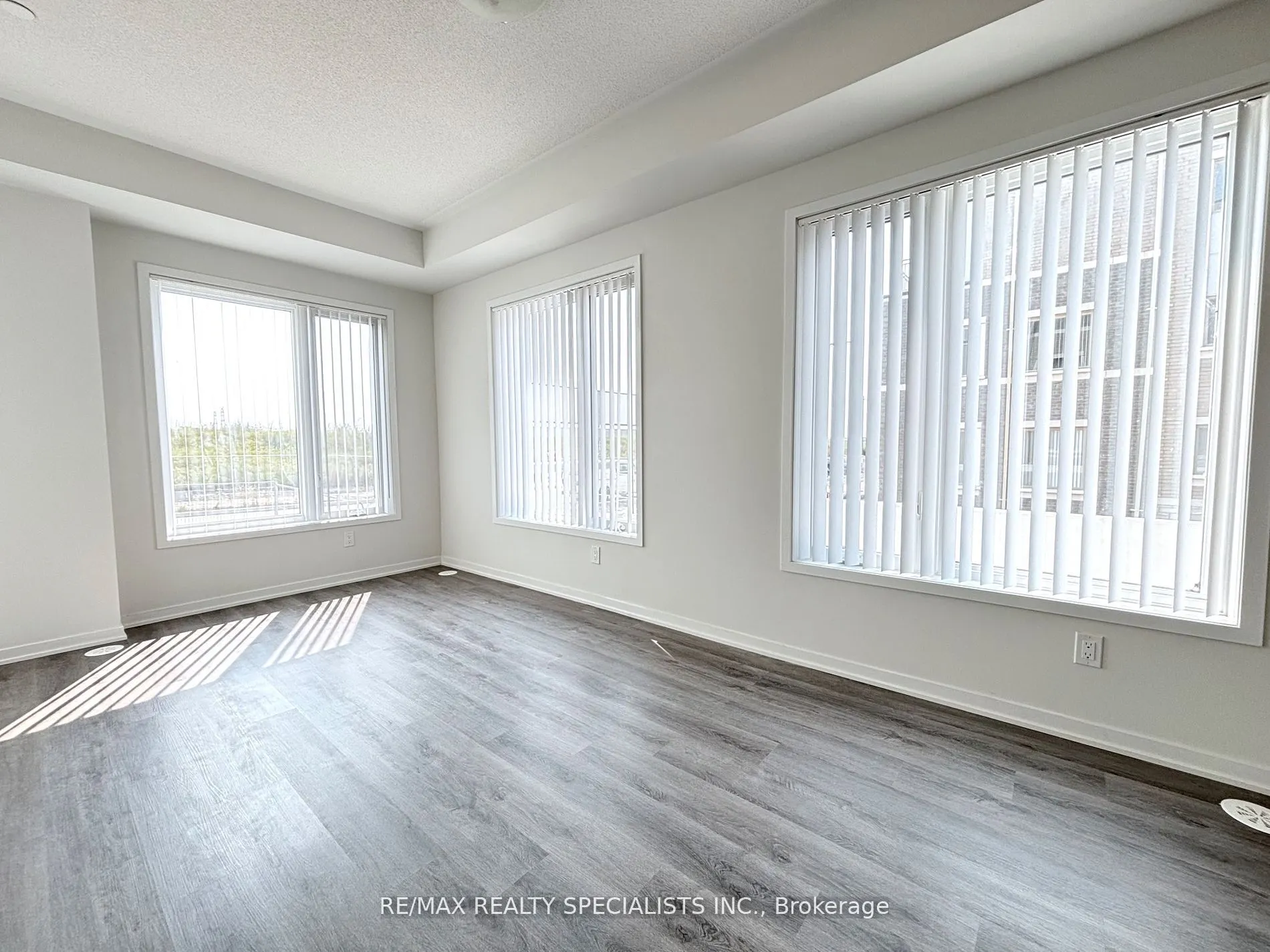 130 HONEYCRISP Crescent, #315