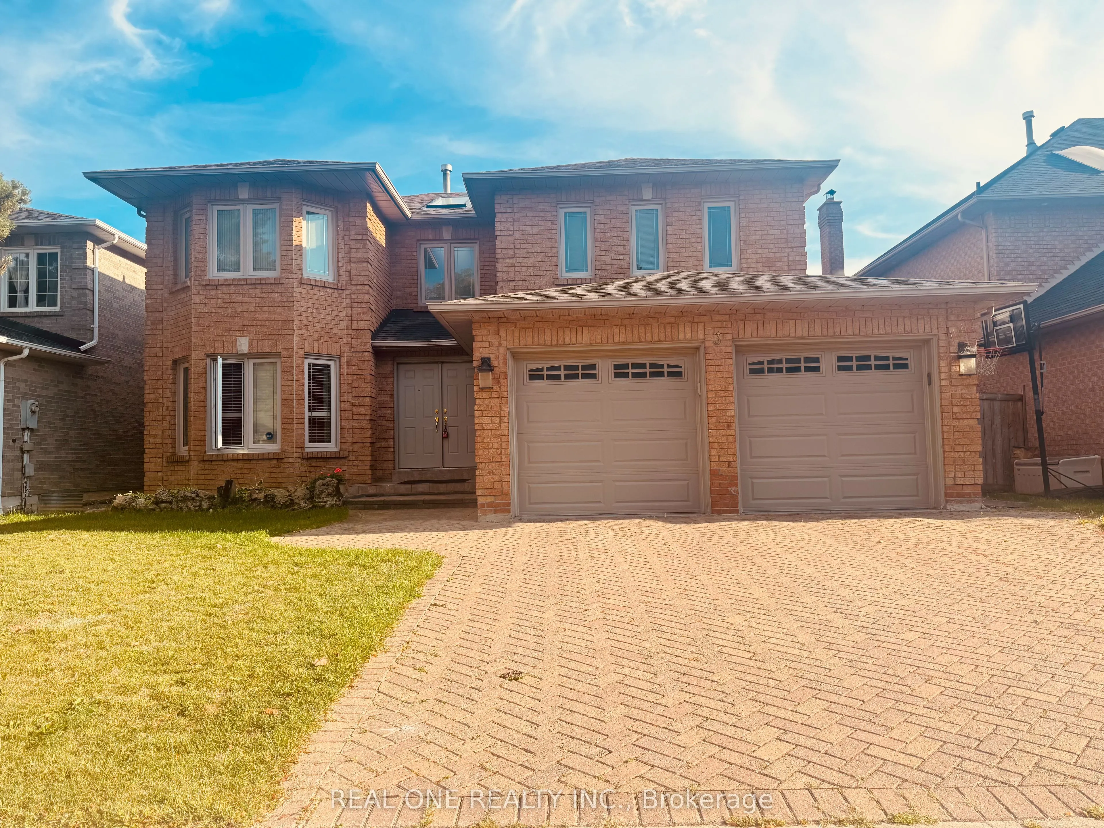 3 Elmsley Drive