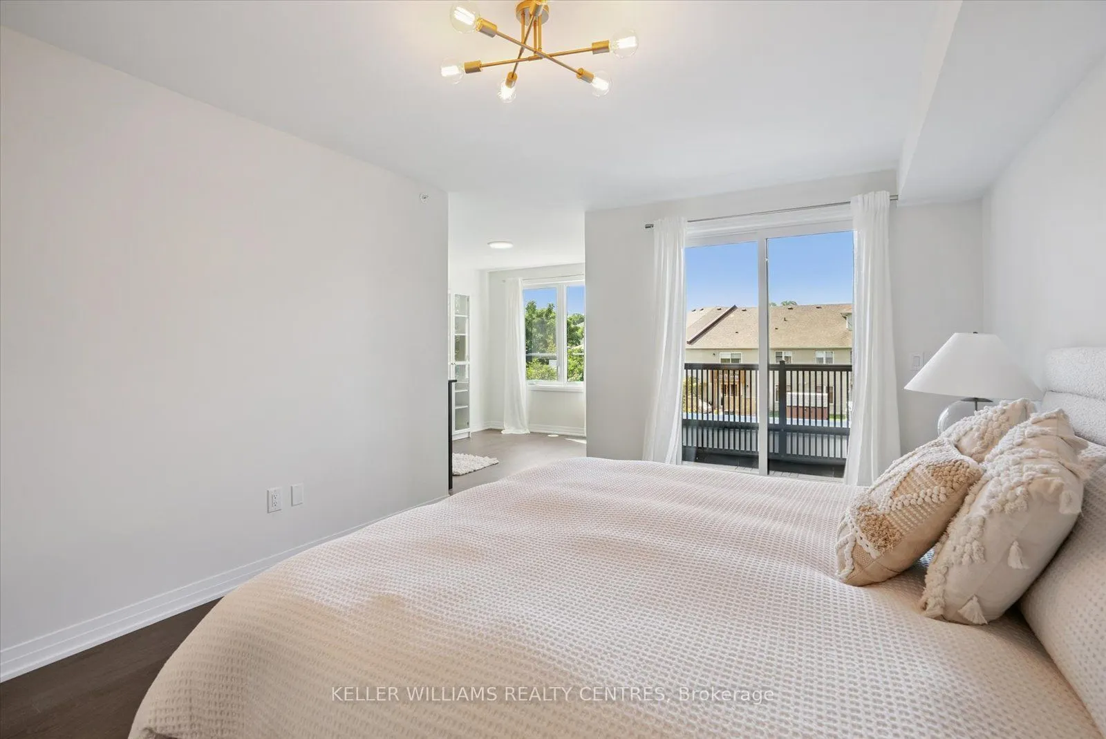 50 Baynes Way, #15